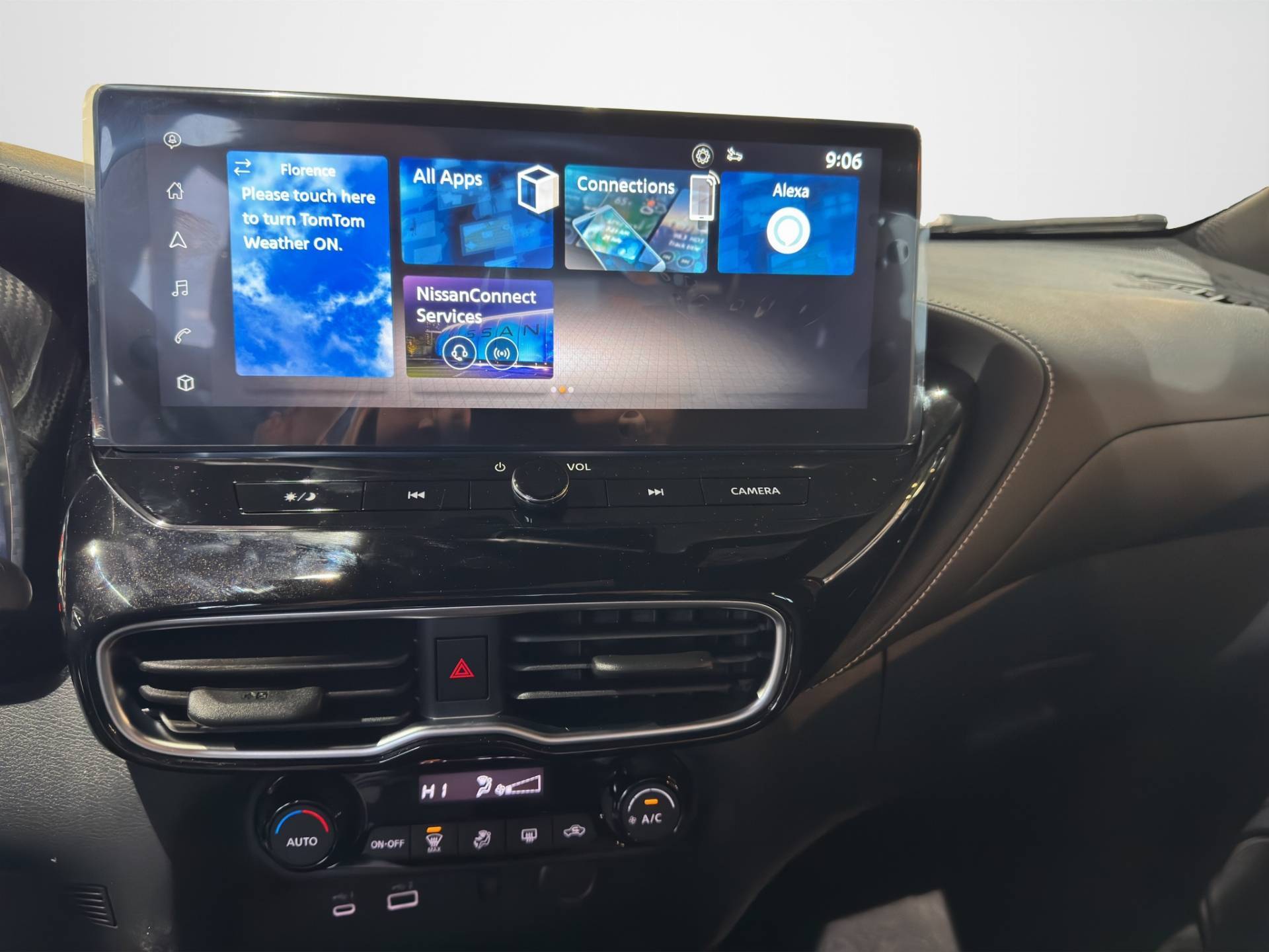 NISSAN Juke Juke 1.0 dig-t Tekna 114cv dct usata in pronta consegna - Brandini