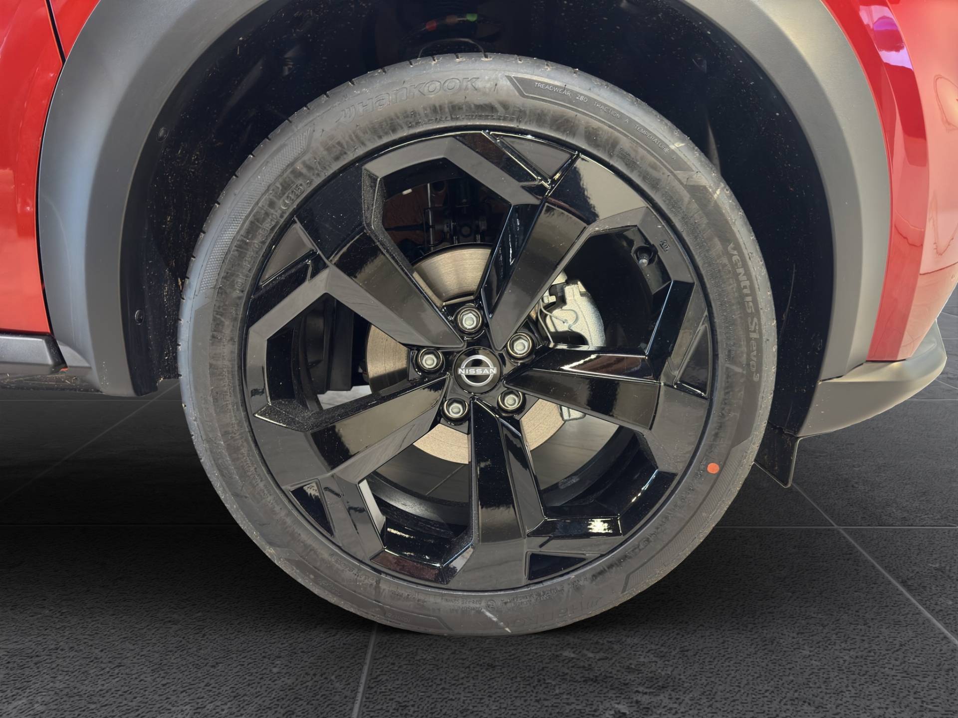 NISSAN Juke Juke 1.0 dig-t Tekna 114cv dct usata in pronta consegna - Brandini