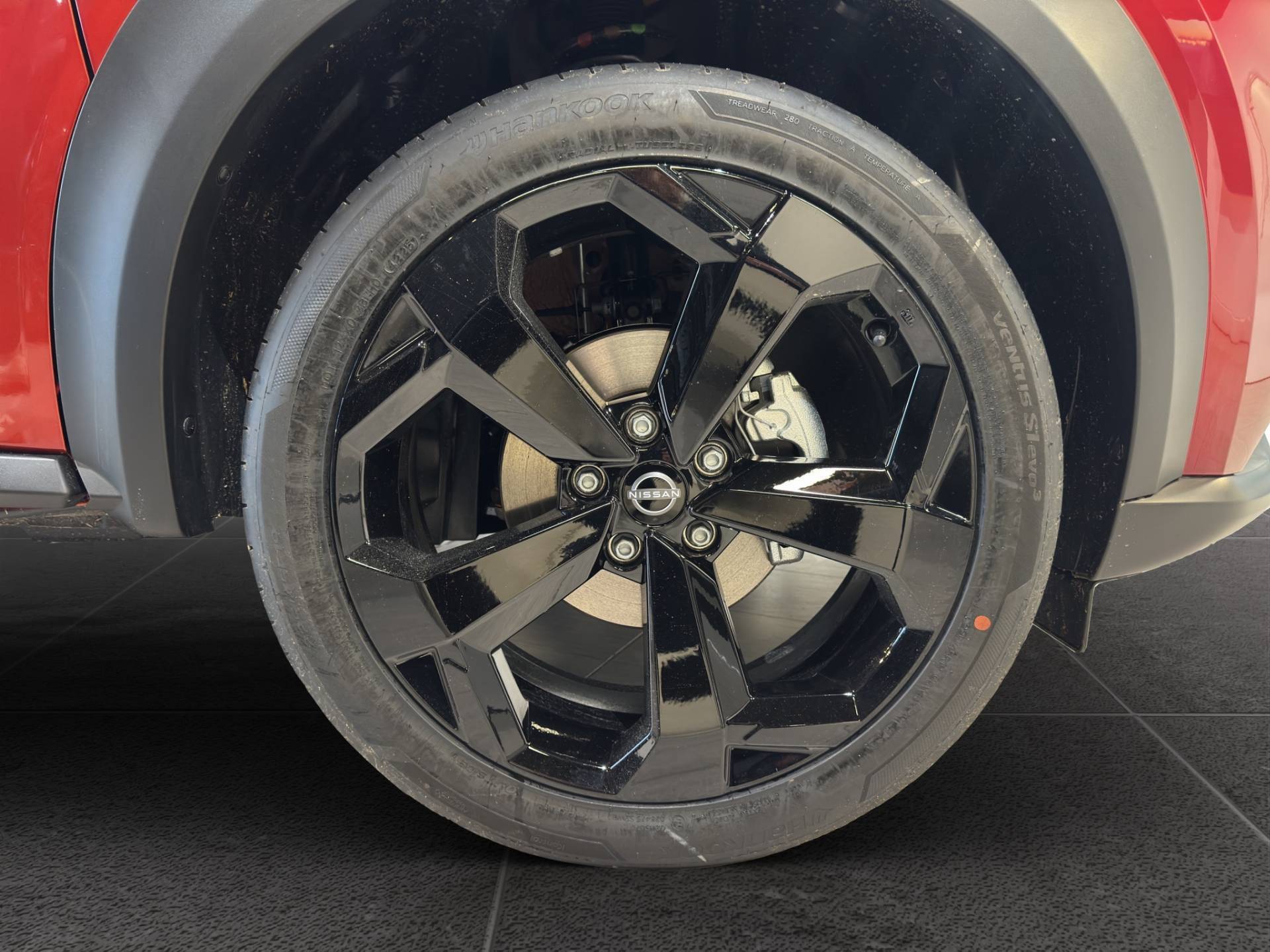 NISSAN Juke Juke 1.0 dig-t Tekna 114cv dct usata in pronta consegna - Brandini