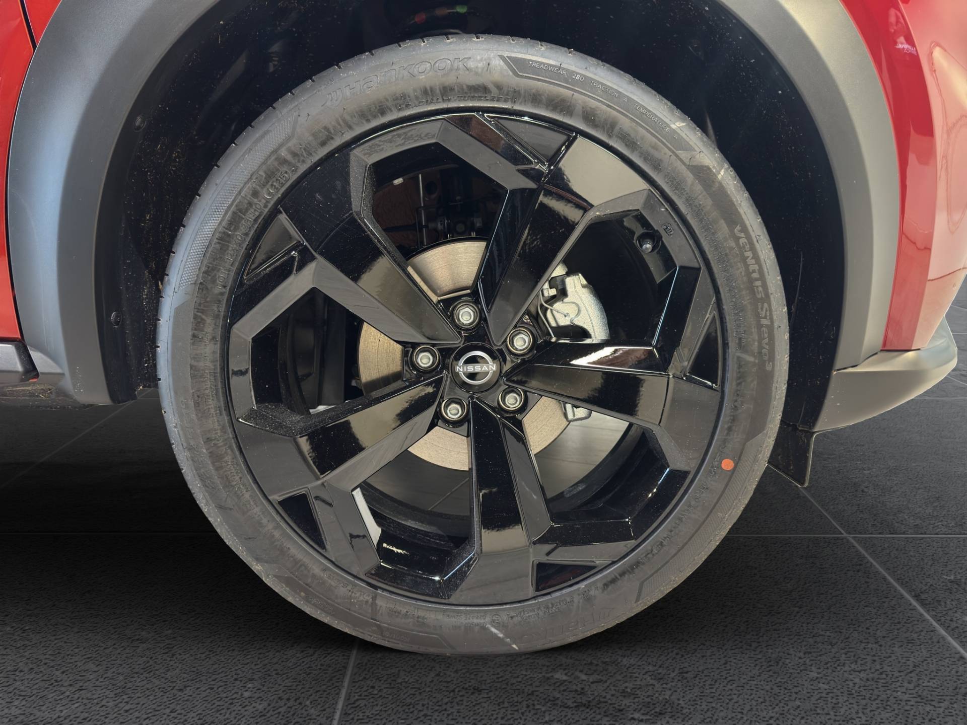 NISSAN Juke Juke 1.0 dig-t Tekna 114cv dct usata in pronta consegna - Brandini