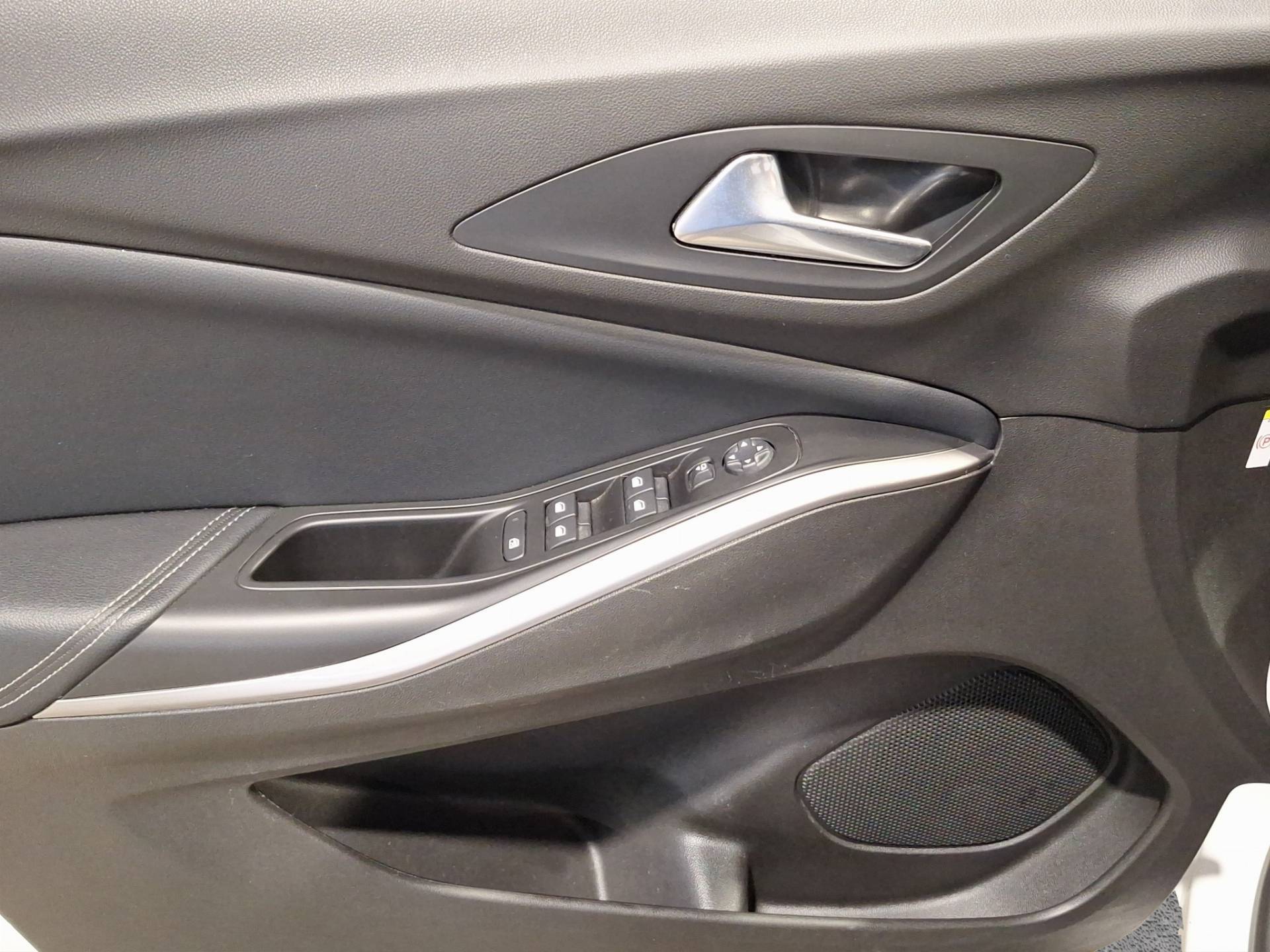 OPEL Grandland Grandland 1.6 phev GS fwd 225cv auto usata in pronta consegna - Brandini