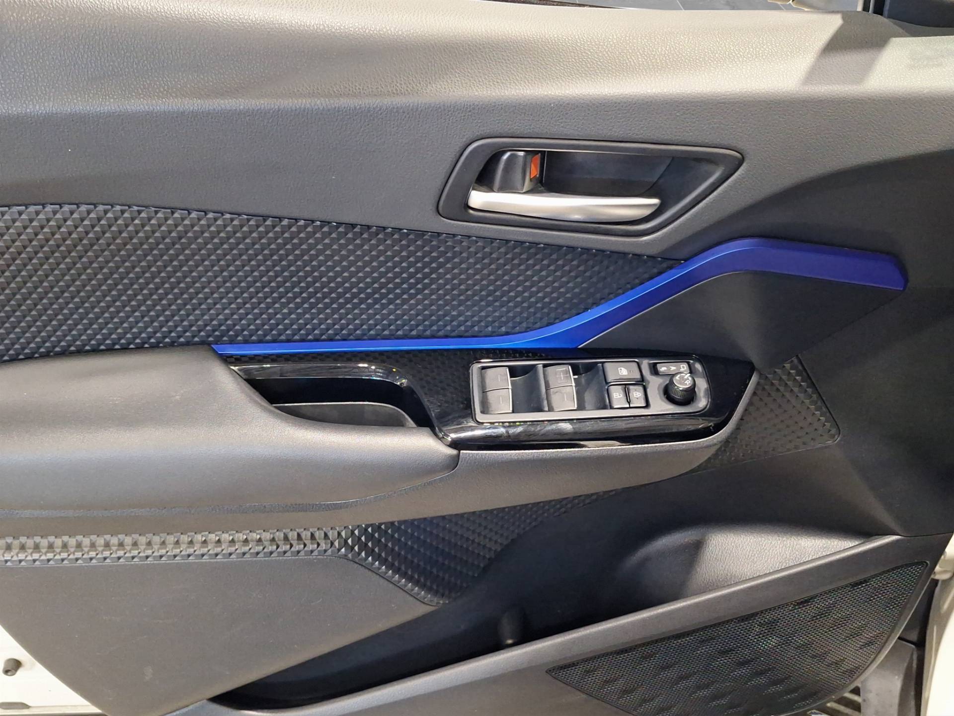 TOYOTA C-HR C-HR 2.0h Style e-cvt usata in pronta consegna - Brandini