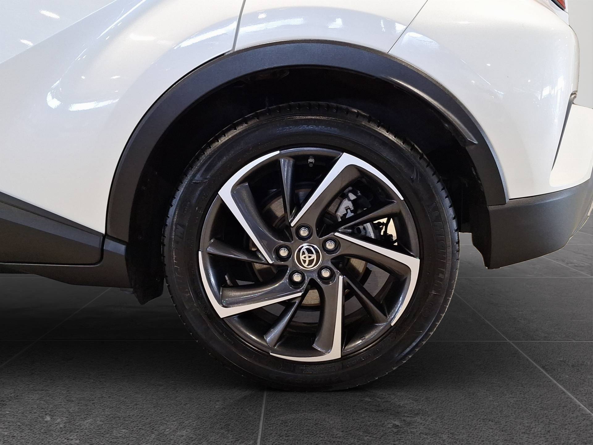 TOYOTA C-HR C-HR 2.0h Style e-cvt usata in pronta consegna - Brandini