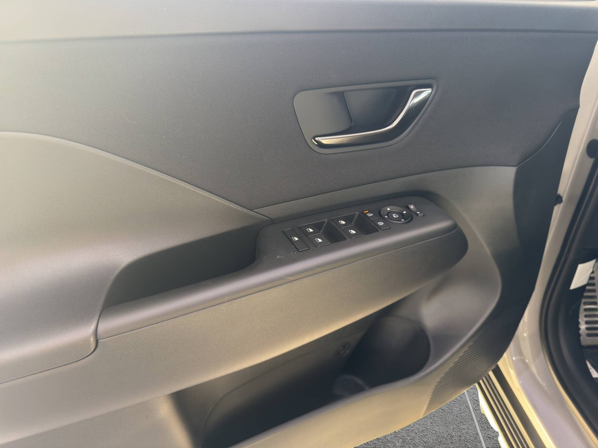 HYUNDAI Kona Kona 1.6 gdi hev NLine 2wd 138cv dct usata in pronta consegna - Brandini