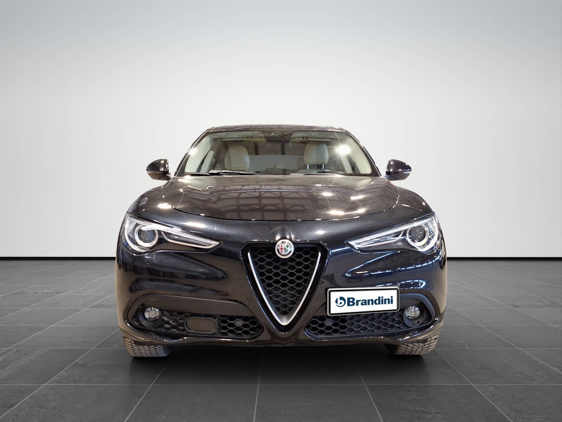 ALFA ROMEO Stelvio Stelvio 2.2 t Executive Q4 210cv auto my19 usata in pronta consegna - Brandini