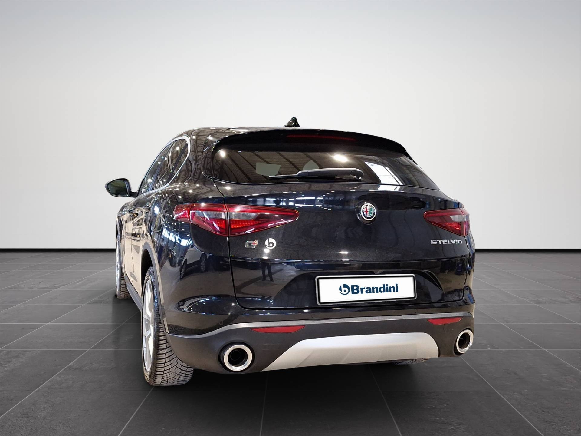 ALFA ROMEO Stelvio Stelvio 2.2 t Executive Q4 210cv auto my19 usata in pronta consegna - Brandini