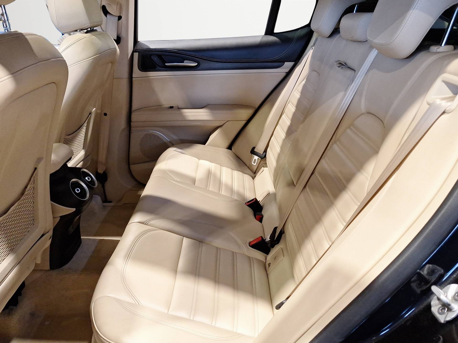 ALFA ROMEO Stelvio Stelvio 2.2 t Executive Q4 210cv auto my19 usata in pronta consegna - Brandini