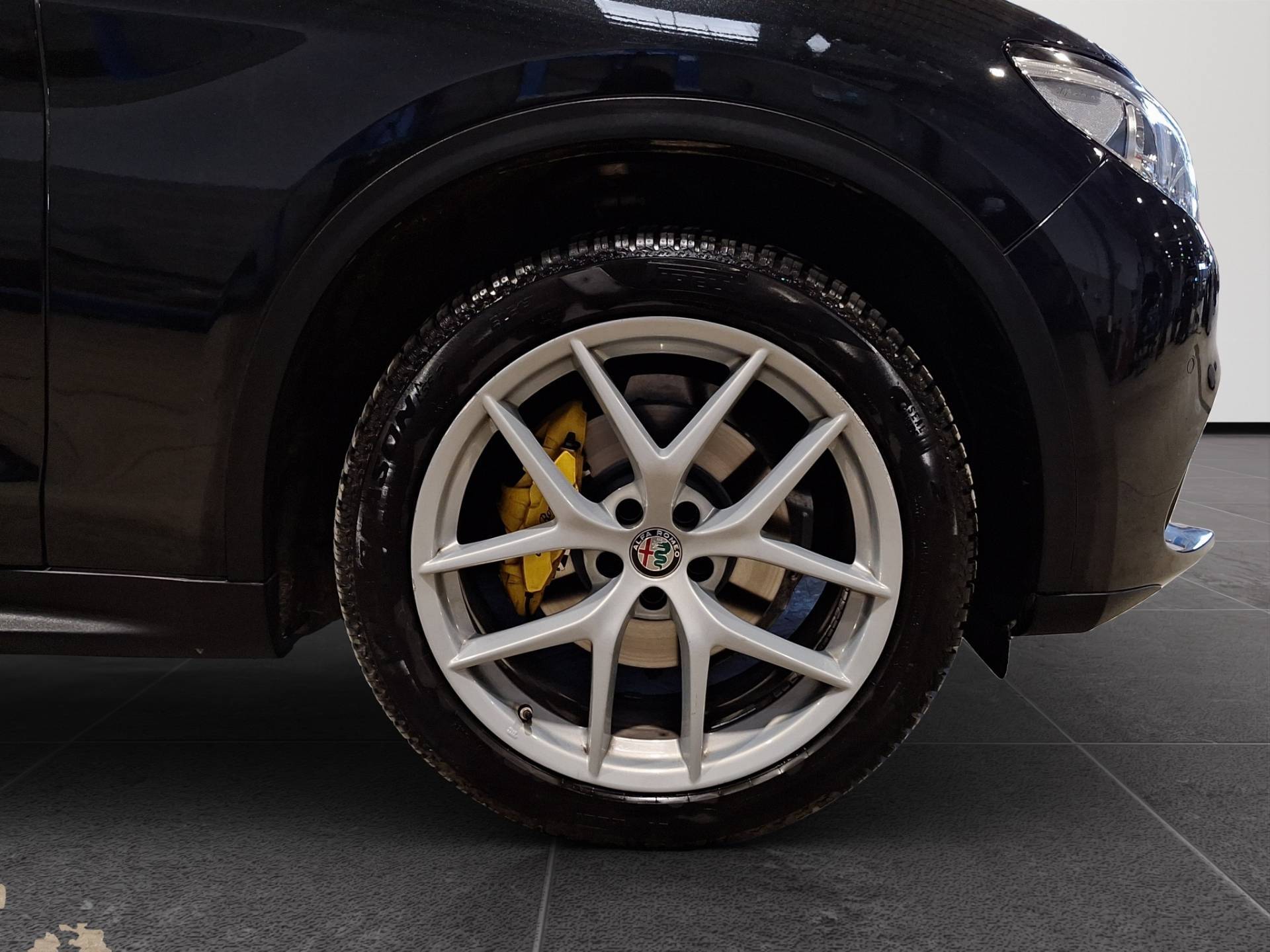 ALFA ROMEO Stelvio Stelvio 2.2 t Executive Q4 210cv auto my19 usata in pronta consegna - Brandini