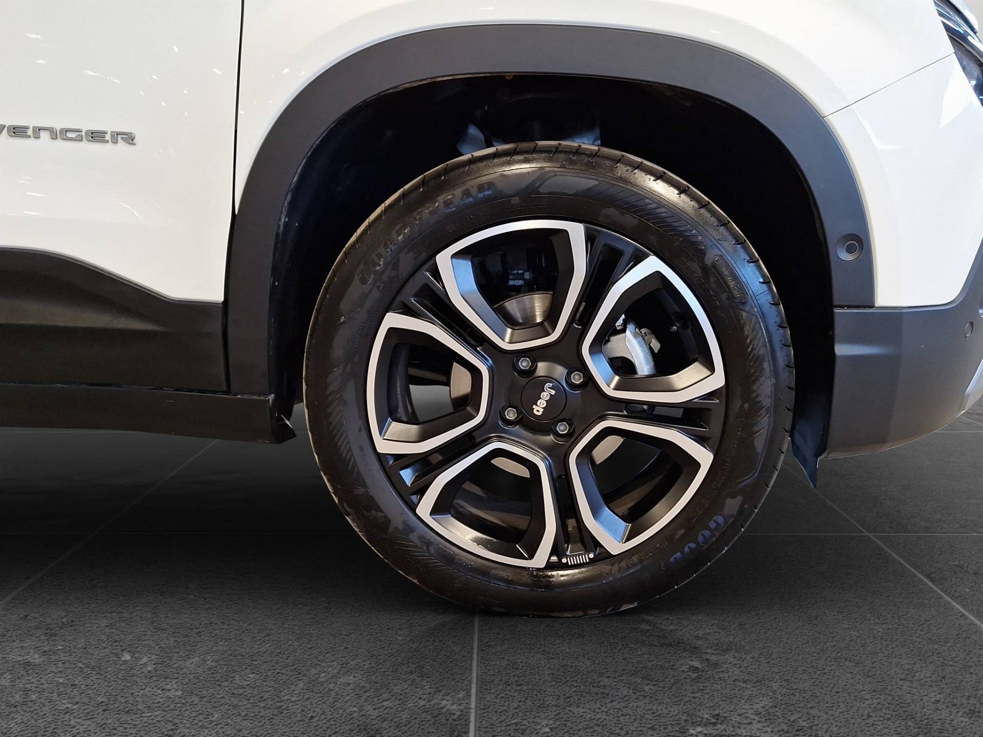 JEEP Avenger Avenger 1.2 Turbo 100 CV Summit usata in pronta consegna - Brandini