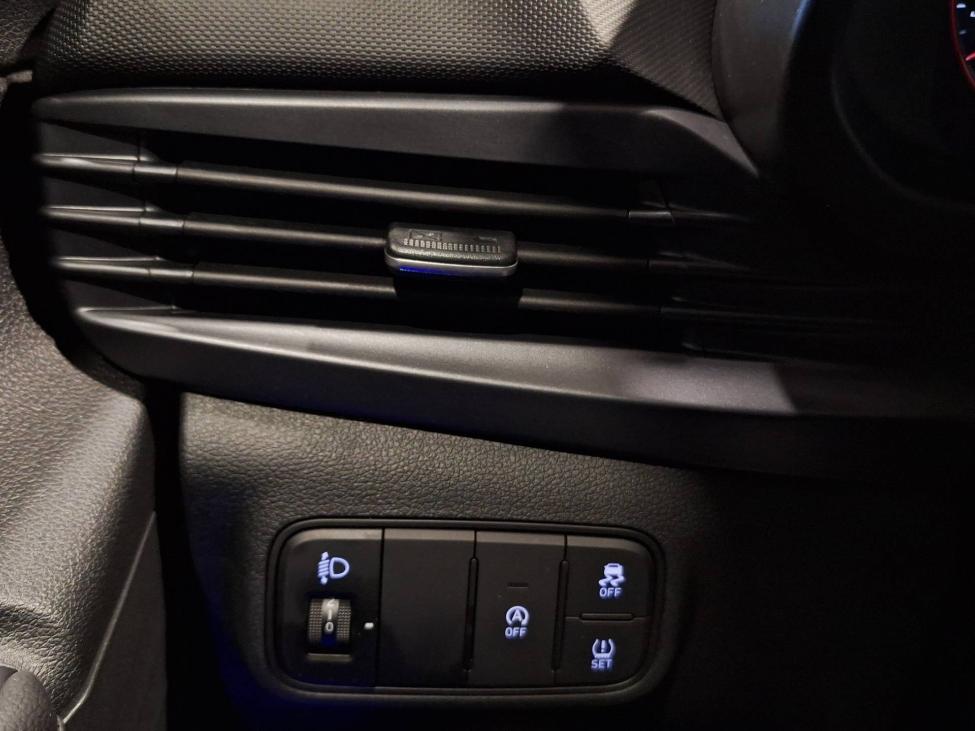 HYUNDAI Bayon Bayon 1.2 mpi Xline mt usata in pronta consegna - Brandini