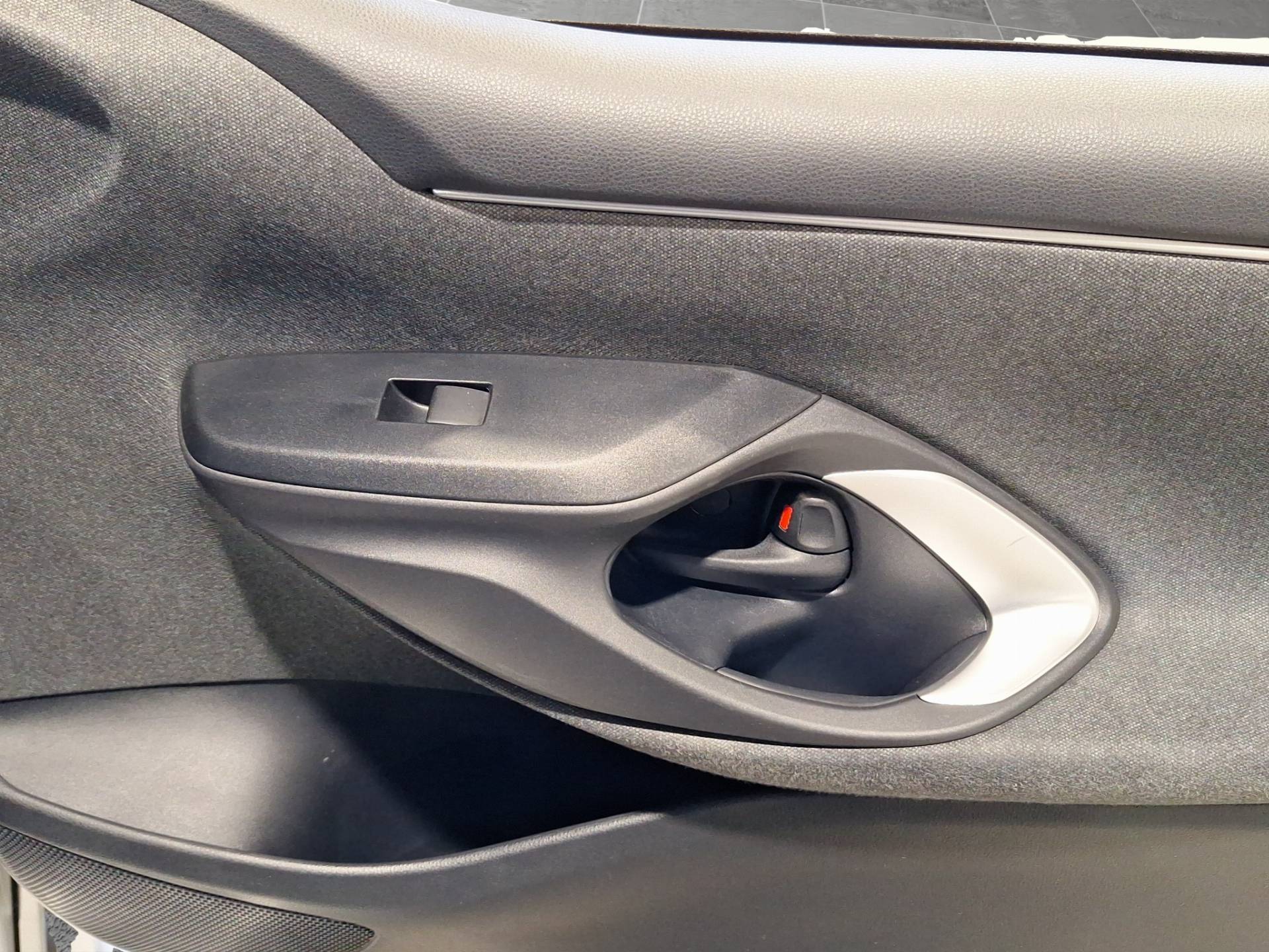 Auto Venduta - TOYOTA Yaris Yaris 1.5h Trend usata in pronta consegna - Brandini