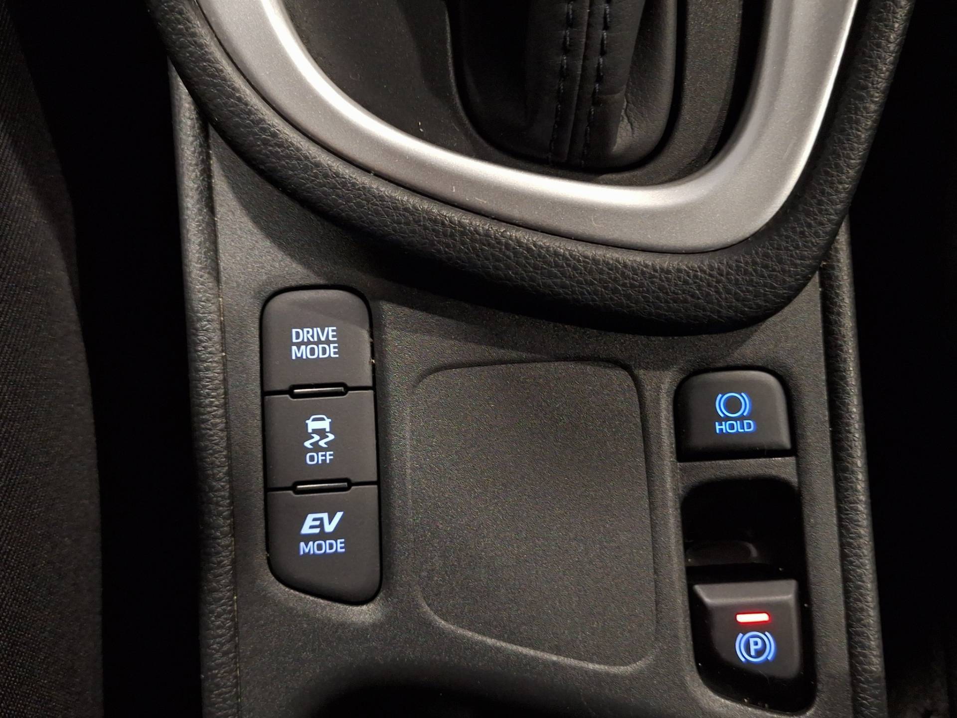 Auto Venduta - TOYOTA Yaris Yaris 1.5h Trend usata in pronta consegna - Brandini