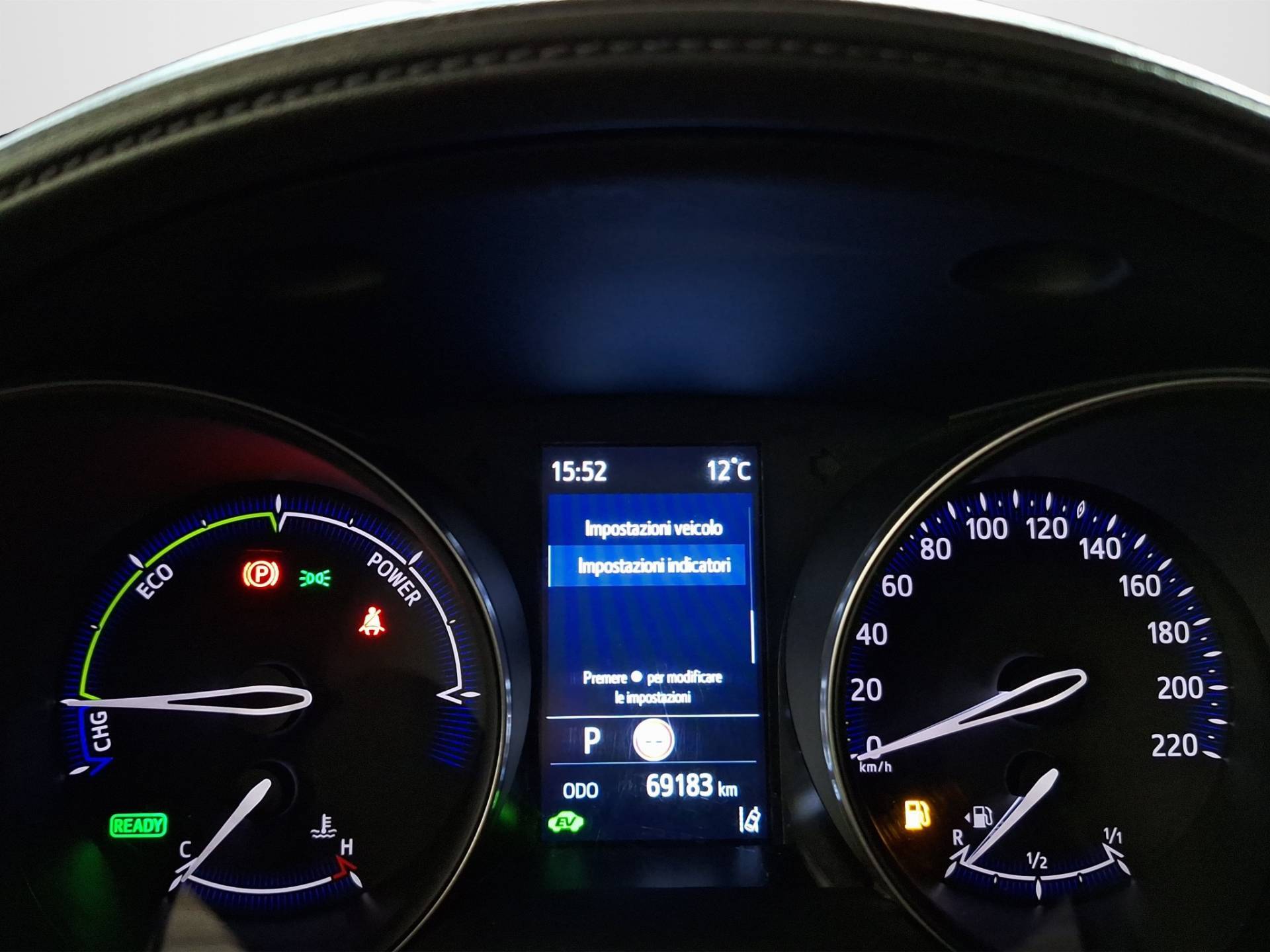 Auto Venduta - TOYOTA C-HR C-HR 2.0h Lounge e-cvt usata in pronta consegna - Brandini