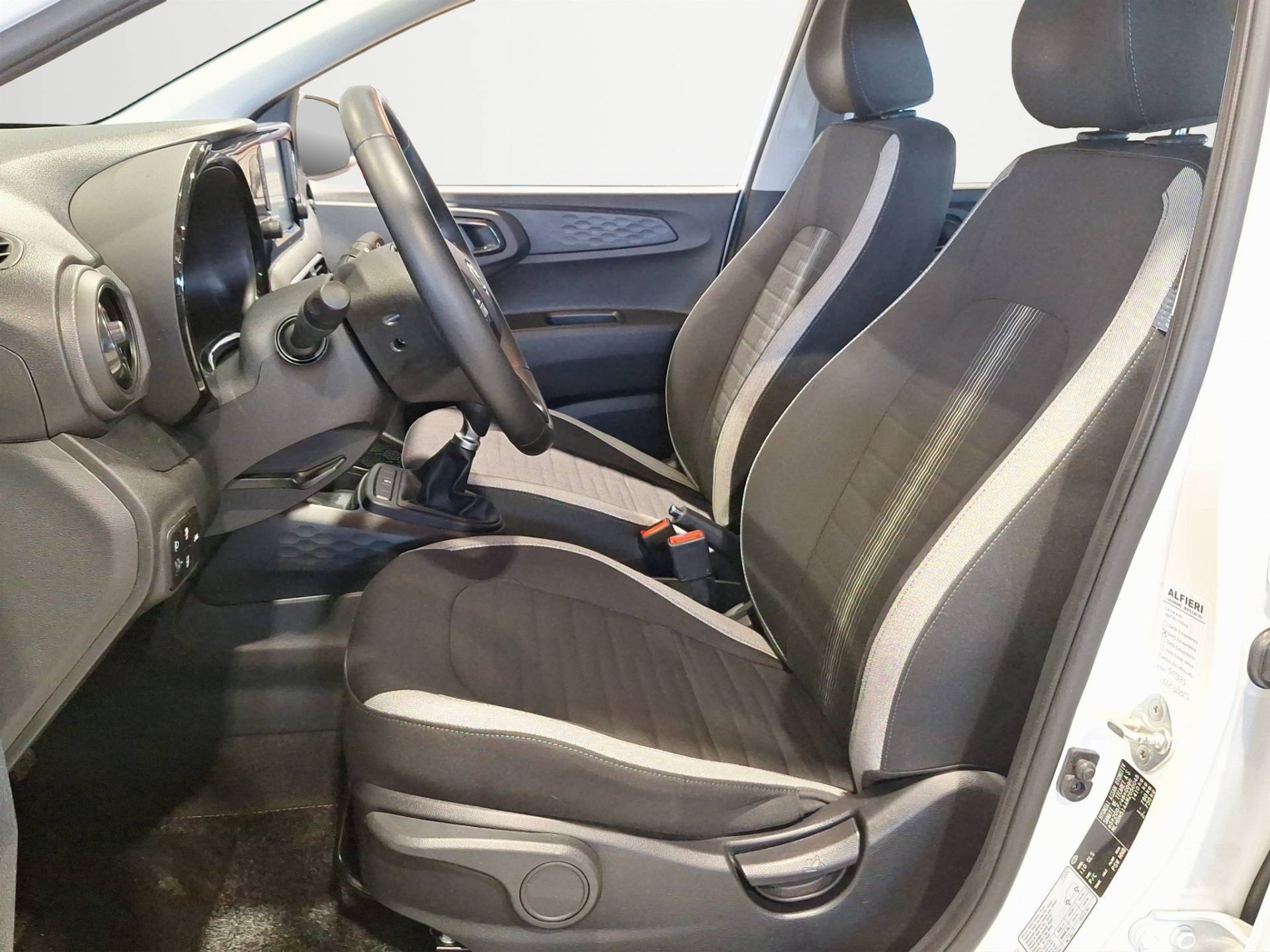 Auto Venduta - HYUNDAI I10 i10 1.0 mpi Advanced usata in pronta consegna - Brandini