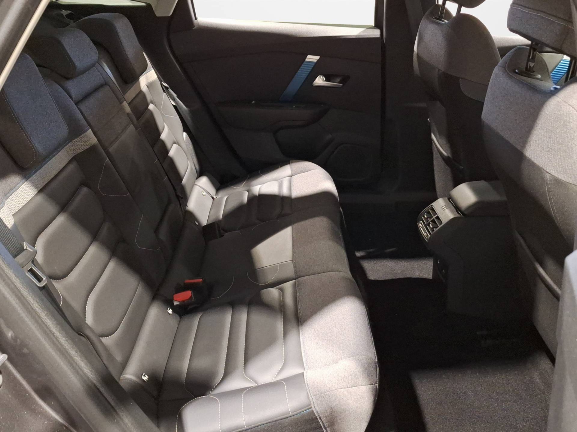 CITROEN E-C4 E-C4 100kW Shine usata in pronta consegna - Brandini