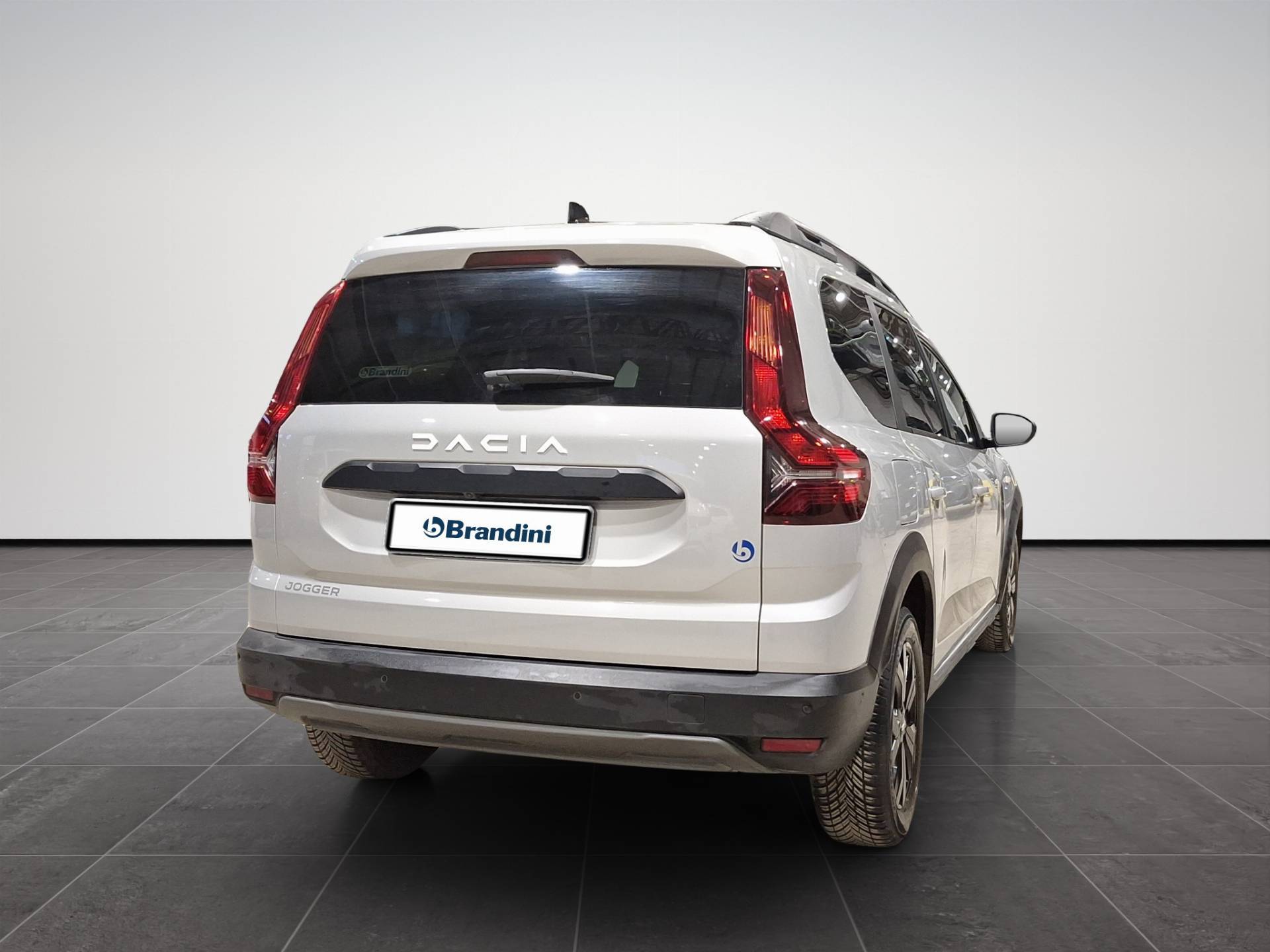 Auto Venduta - DACIA Jogger Jogger 1.0 tce Comfort Gpl 100cv 7p.ti usata in pronta consegna - Brandini