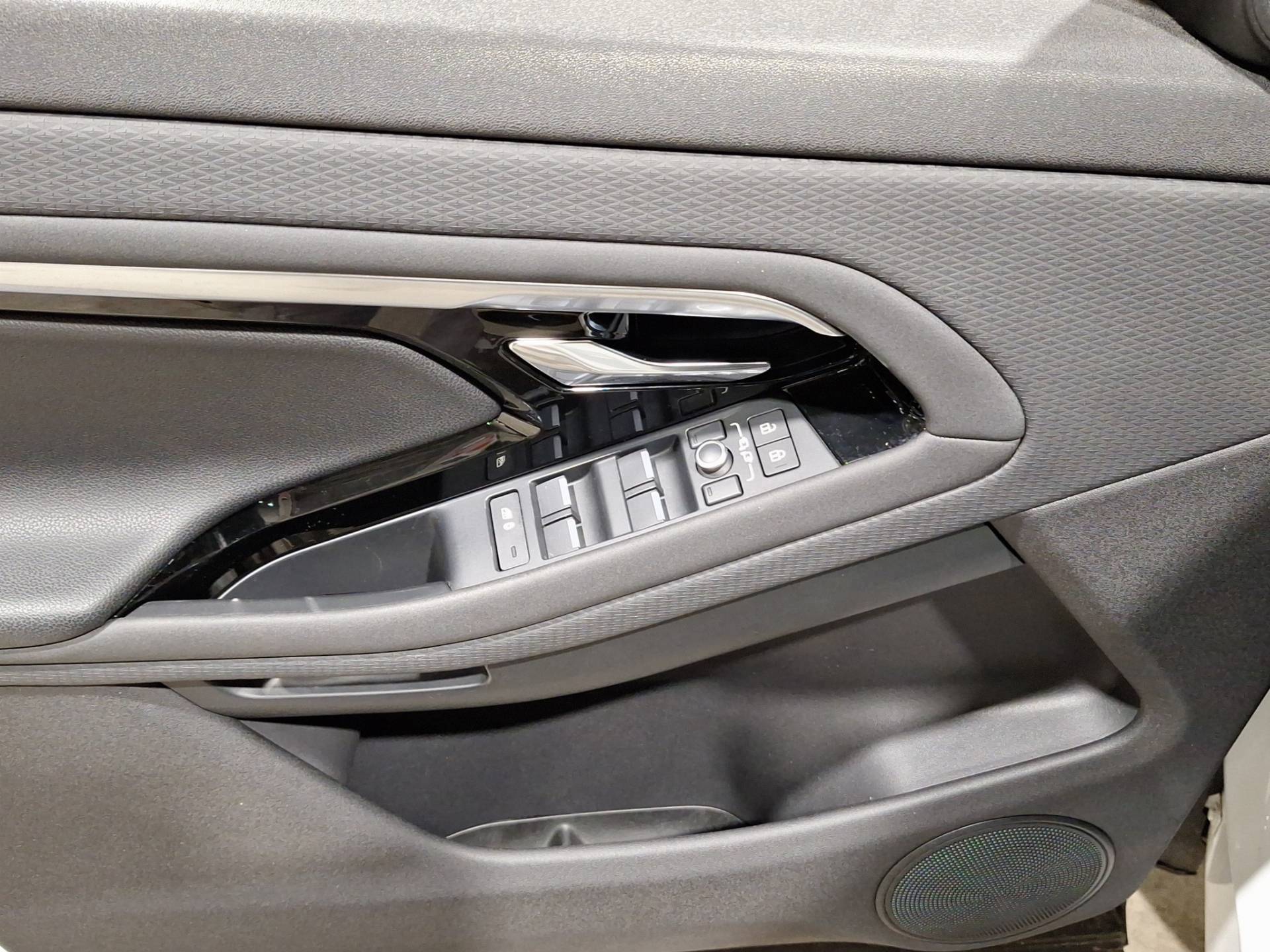 LAND ROVER Range Rover Evoque Range Rover Evoque 1.5 i3 mhev R-Dynamic S fwd 160cv auto usata in pronta consegna - Brandini