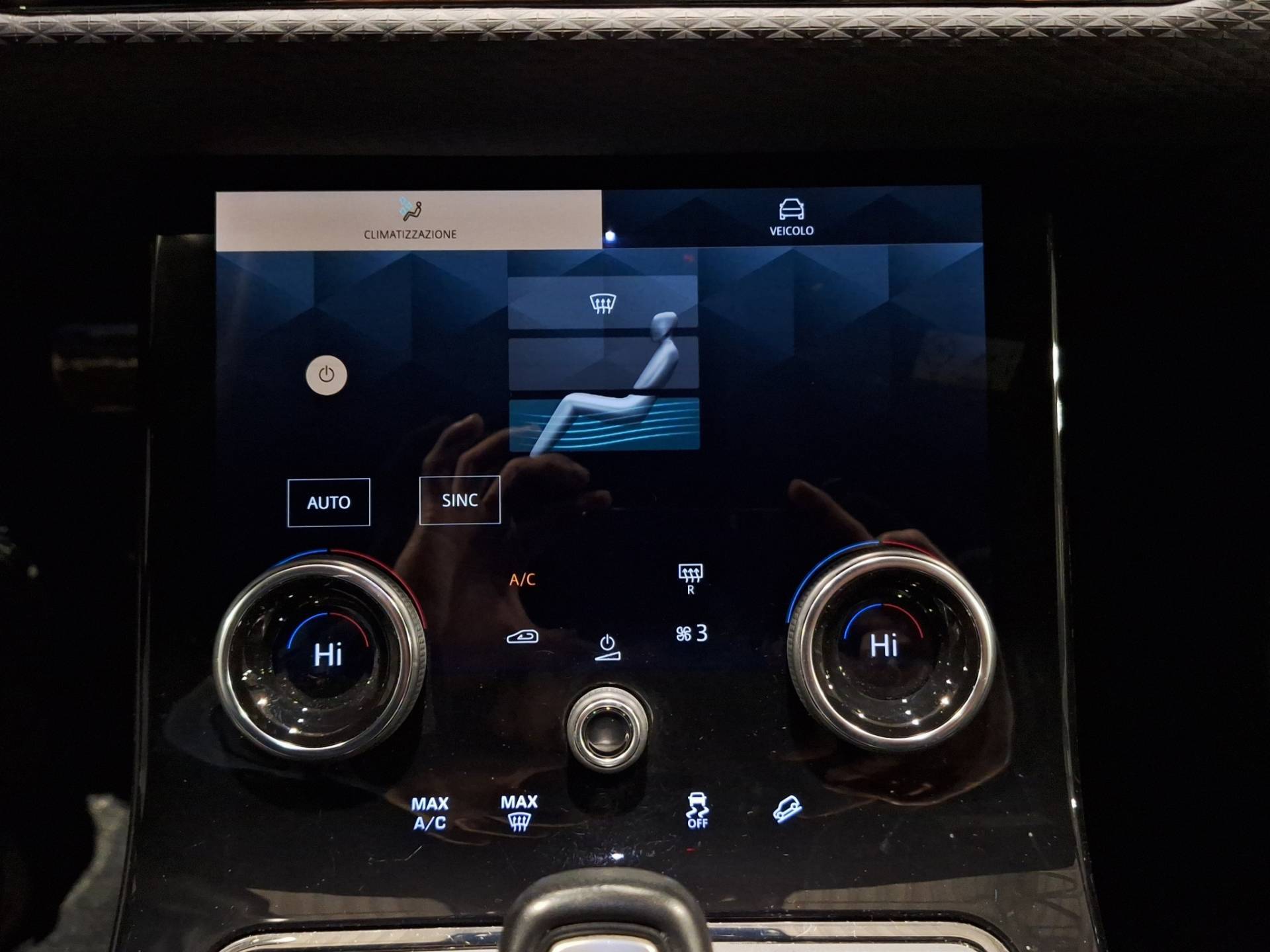 LAND ROVER Range Rover Evoque Range Rover Evoque 1.5 i3 mhev R-Dynamic S fwd 160cv auto usata in pronta consegna - Brandini