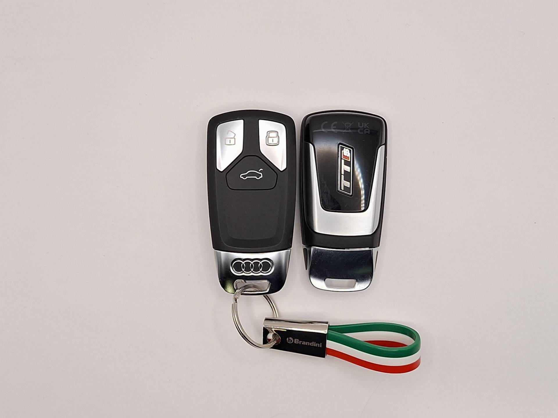 AUDI TT TTS Coupe 2.0 tfsi quattro 320cv s-tronic usata in pronta consegna - Brandini