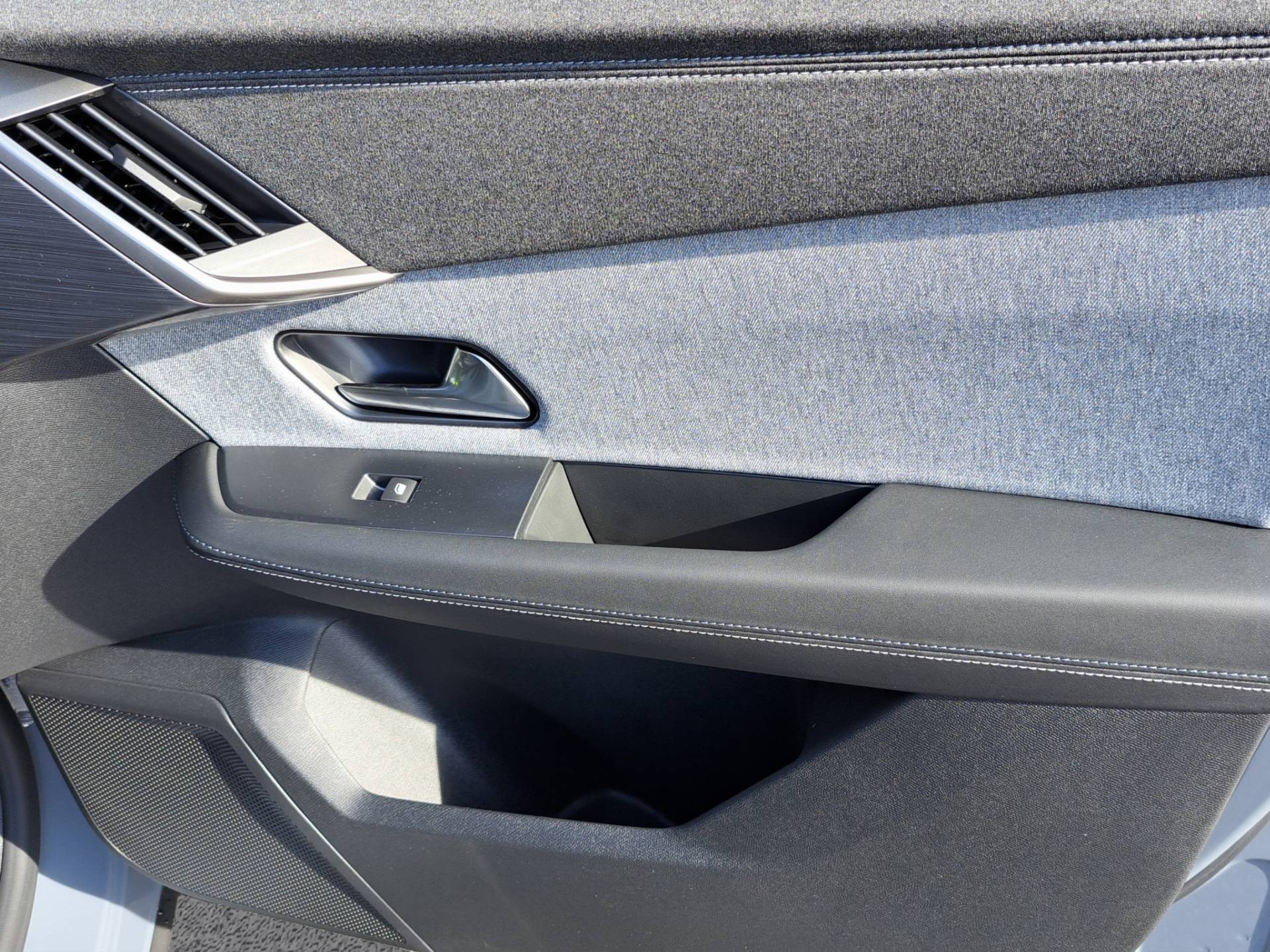 OPEL Grandland Grandland 1.2 hybrid Edition 145cv e-dcs6 usata in pronta consegna - Brandini