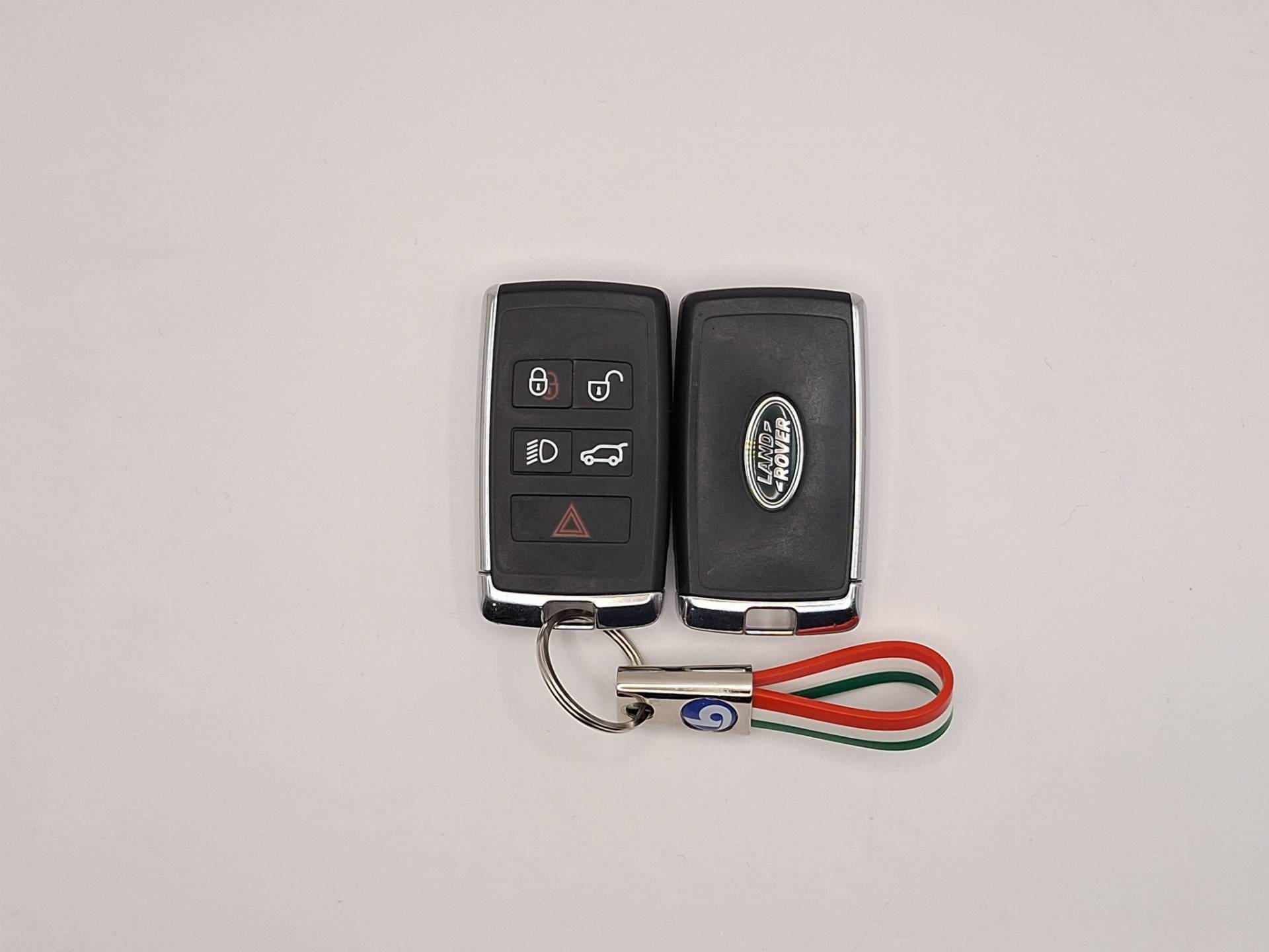 LAND ROVER Defender Defender 110 3.0d i6 mhev S awd 200cv auto usata in pronta consegna - Brandini