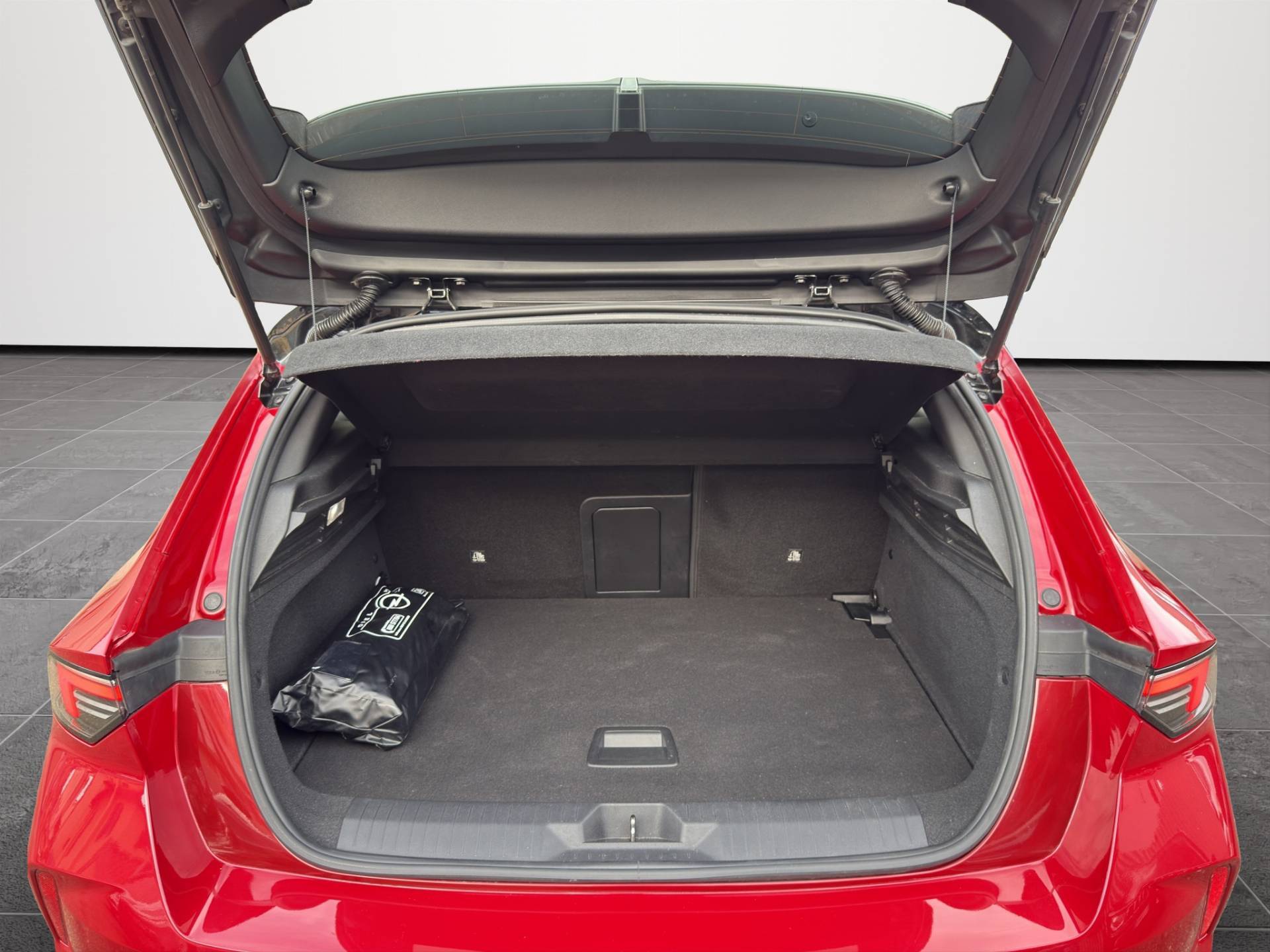 Auto Venduta - OPEL Astra Astra 1.2 t GS s&s 130cv at8 usata in pronta consegna - Brandini