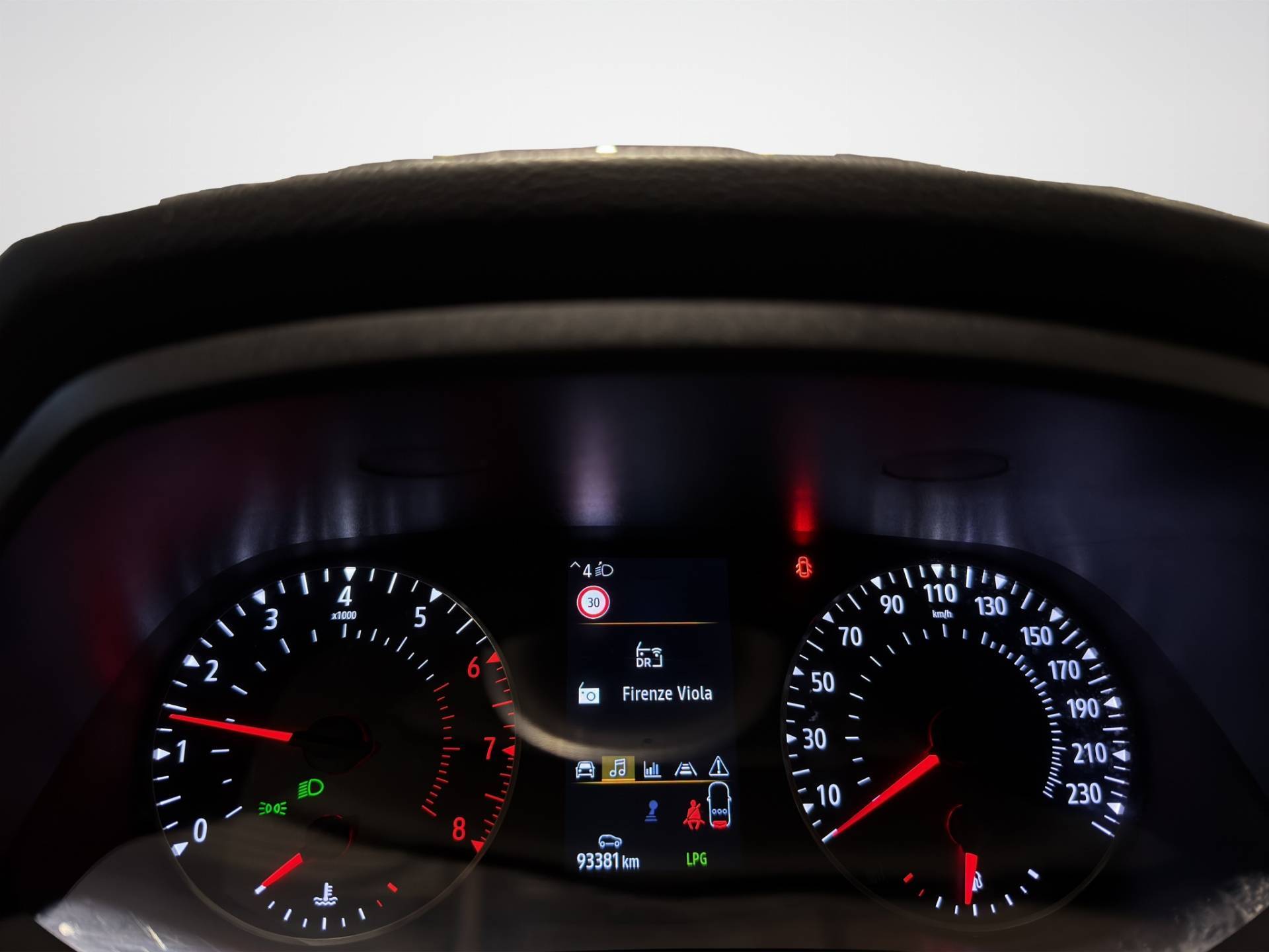 Auto Venduta - RENAULT Captur Captur 1.0 tce Zen Gpl 100cv my21 usata in pronta consegna - Brandini