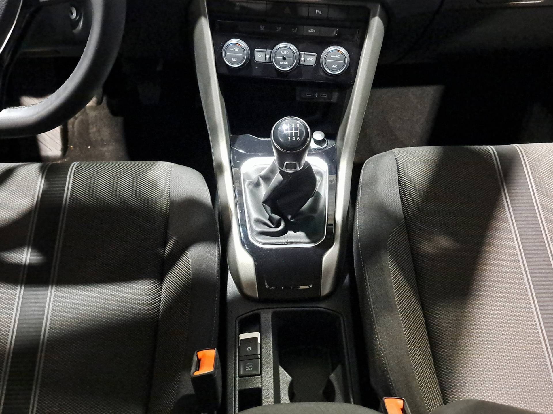 Auto Venduta - VOLKSWAGEN T-Roc T-Roc 1.0 tsi Business 110cv usata in pronta consegna - Brandini