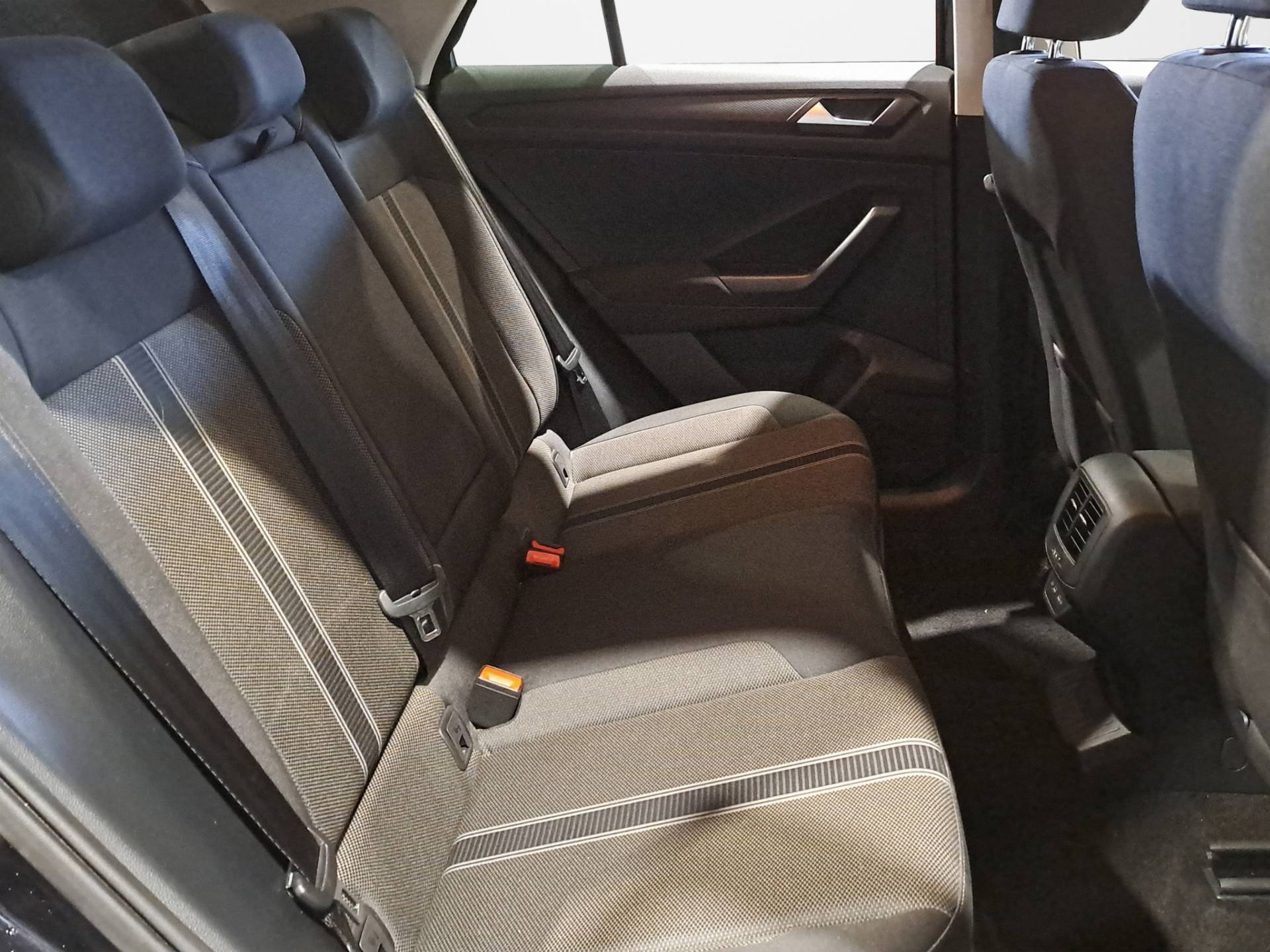 Auto Venduta - VOLKSWAGEN T-Roc T-Roc 1.0 tsi Business 110cv usata in pronta consegna - Brandini