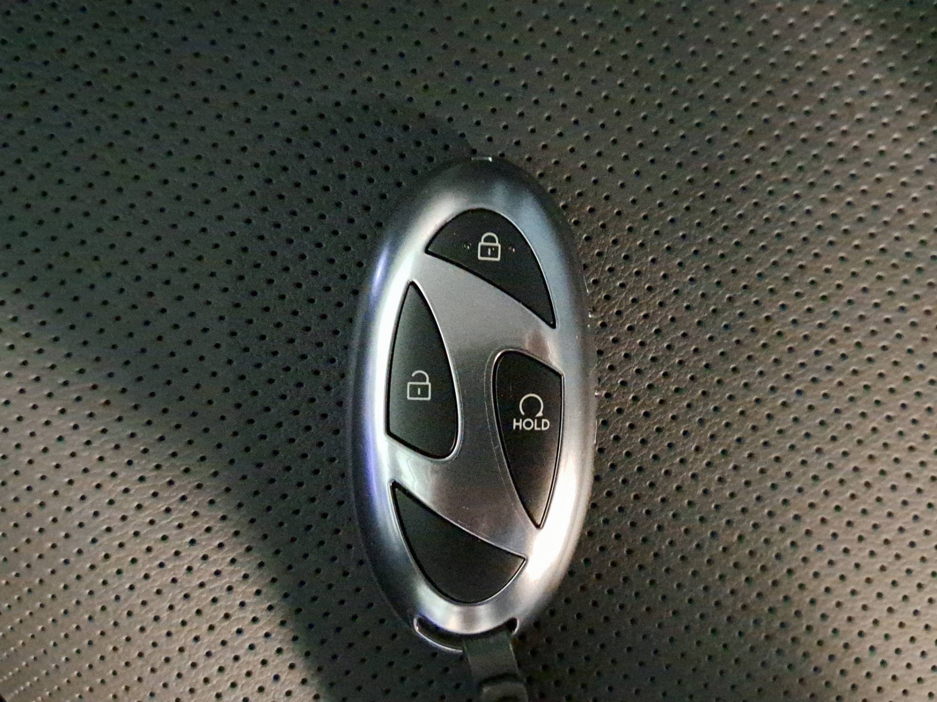 Auto Venduta - HYUNDAI SANTA FE Santa Fe 1.6 t-gdi hev XClass 2wd 215cv at 7p.ti usata in pronta consegna - Brandini