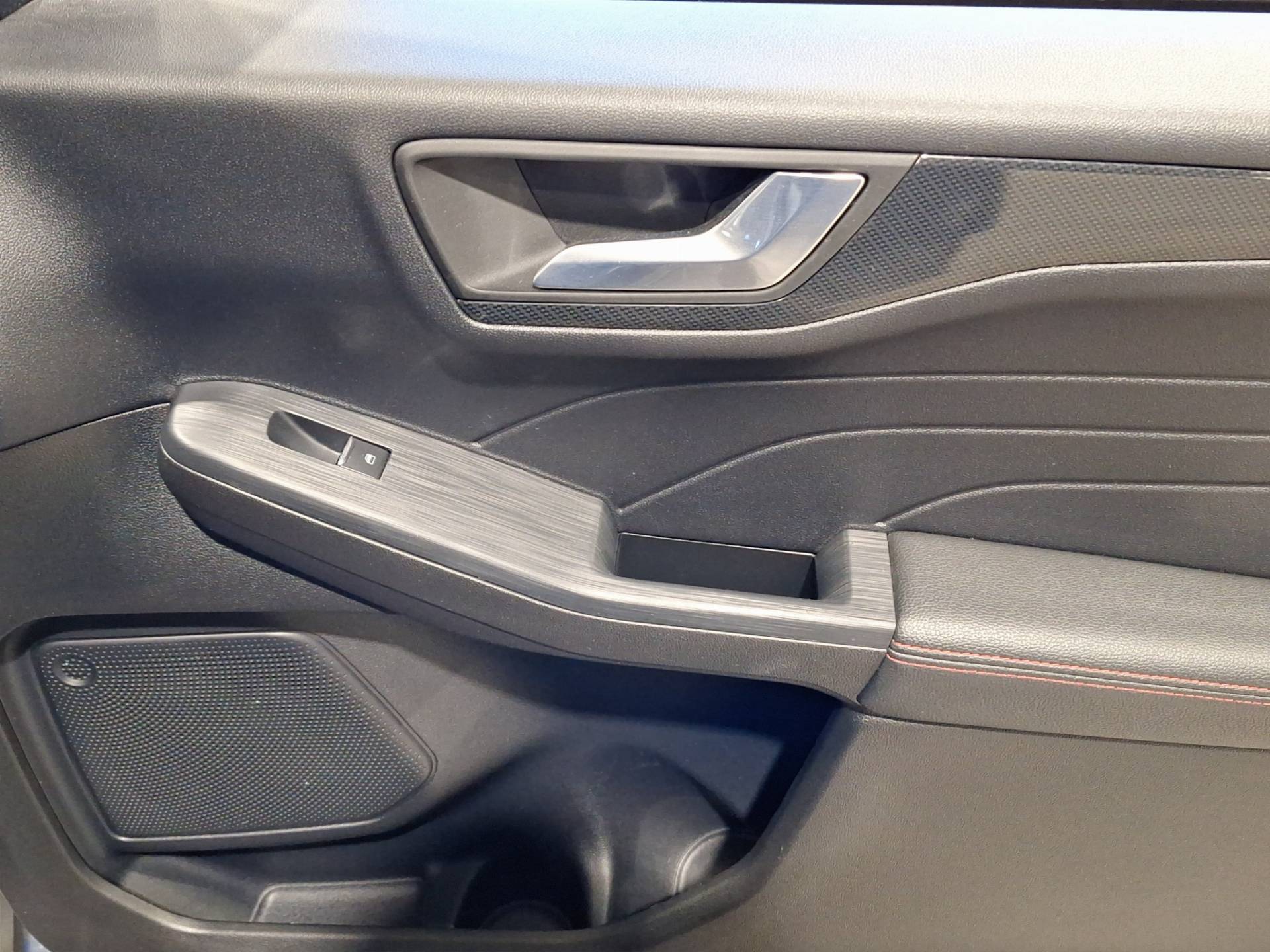 FORD Kuga Kuga 1.5 ecoblue ST-Line 2wd 120cv usata in pronta consegna - Brandini