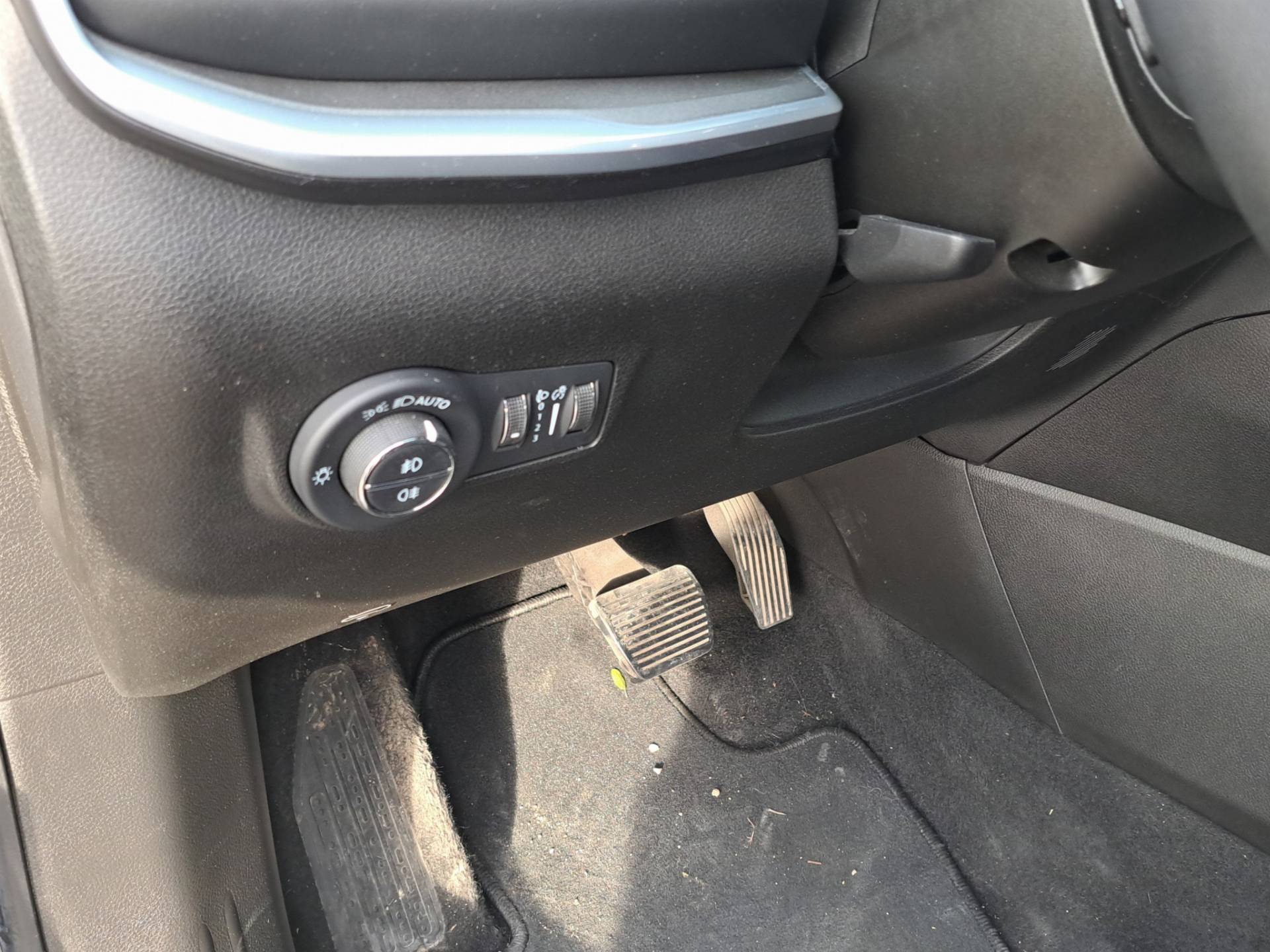 Auto Venduta - JEEP Compass Compass 1.5 turbo t4 mhev Limited 2wd 130cv dct usata in pronta consegna - Brandini