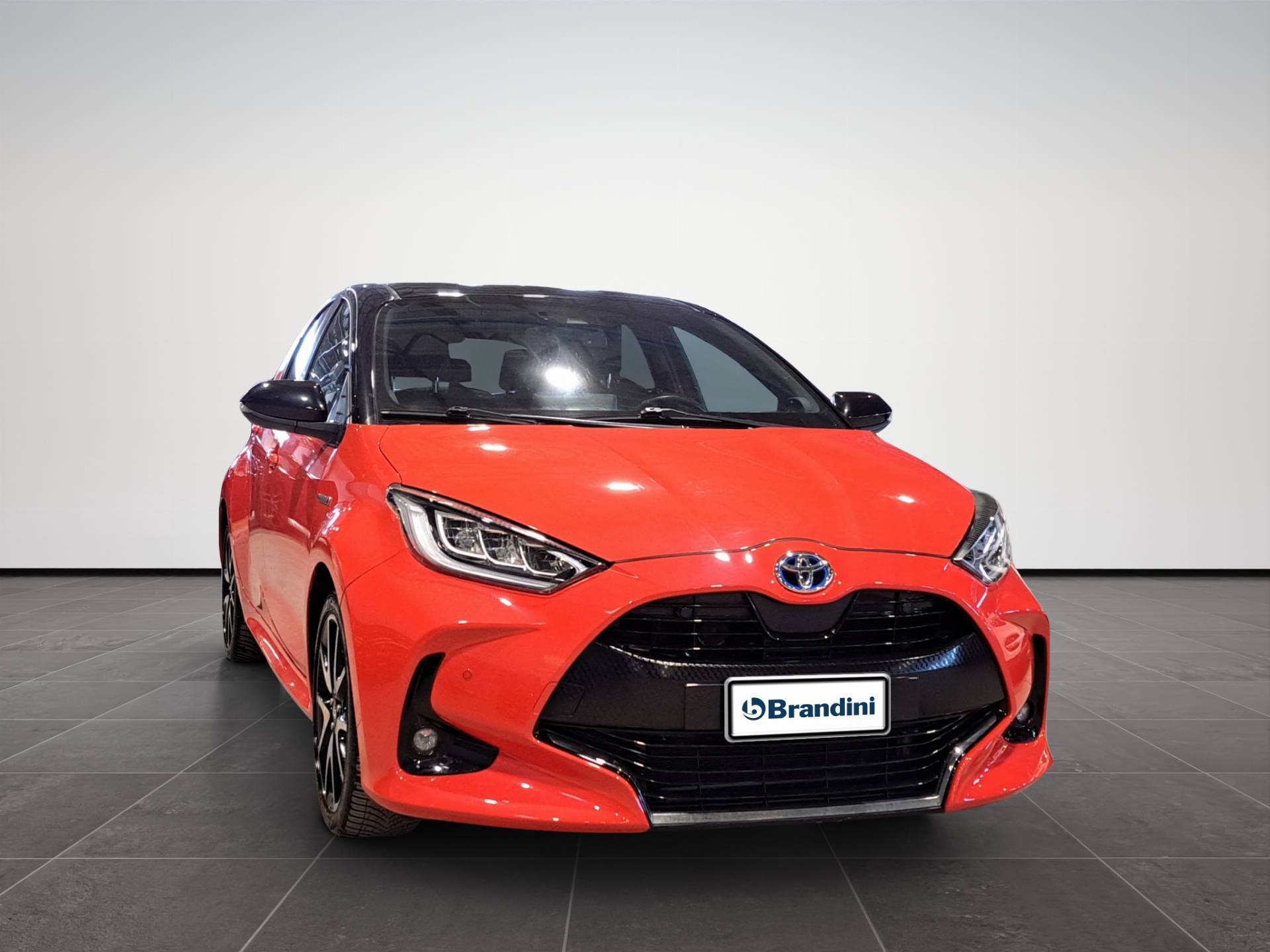 Auto Venduta - TOYOTA Yaris Yaris 1.5 hybrid Premiere usata in pronta consegna - Brandini