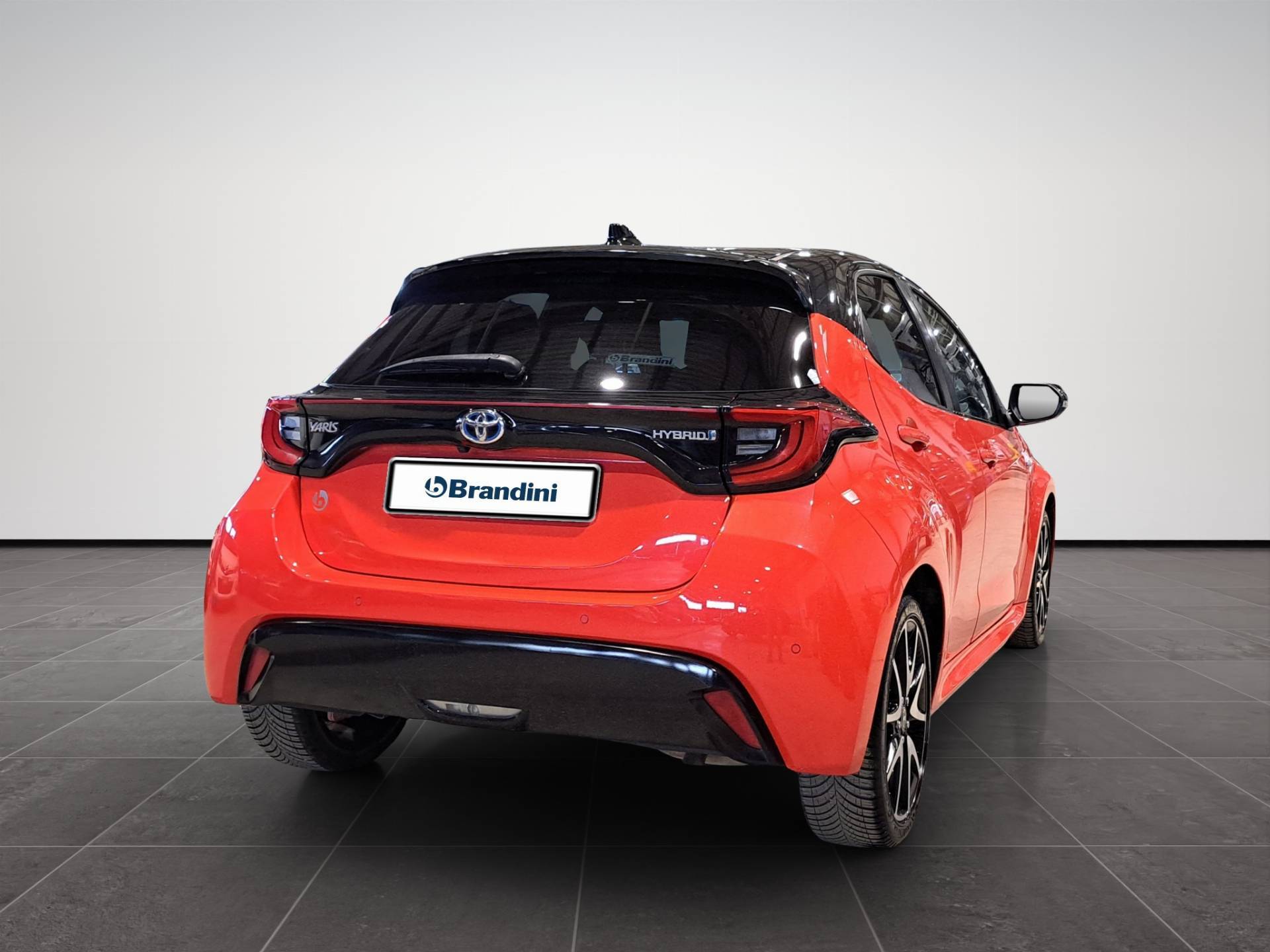 Auto Venduta - TOYOTA Yaris Yaris 1.5 hybrid Premiere usata in pronta consegna - Brandini