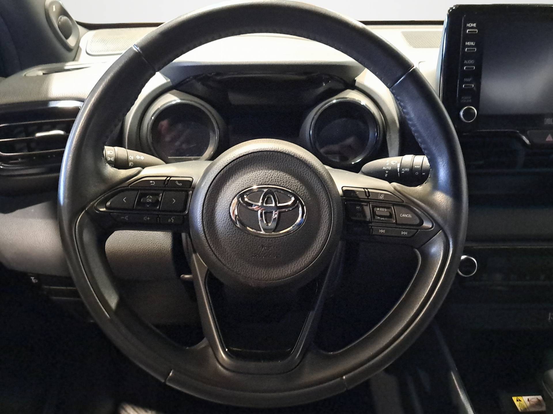 Auto Venduta - TOYOTA Yaris Yaris 1.5 hybrid Premiere usata in pronta consegna - Brandini