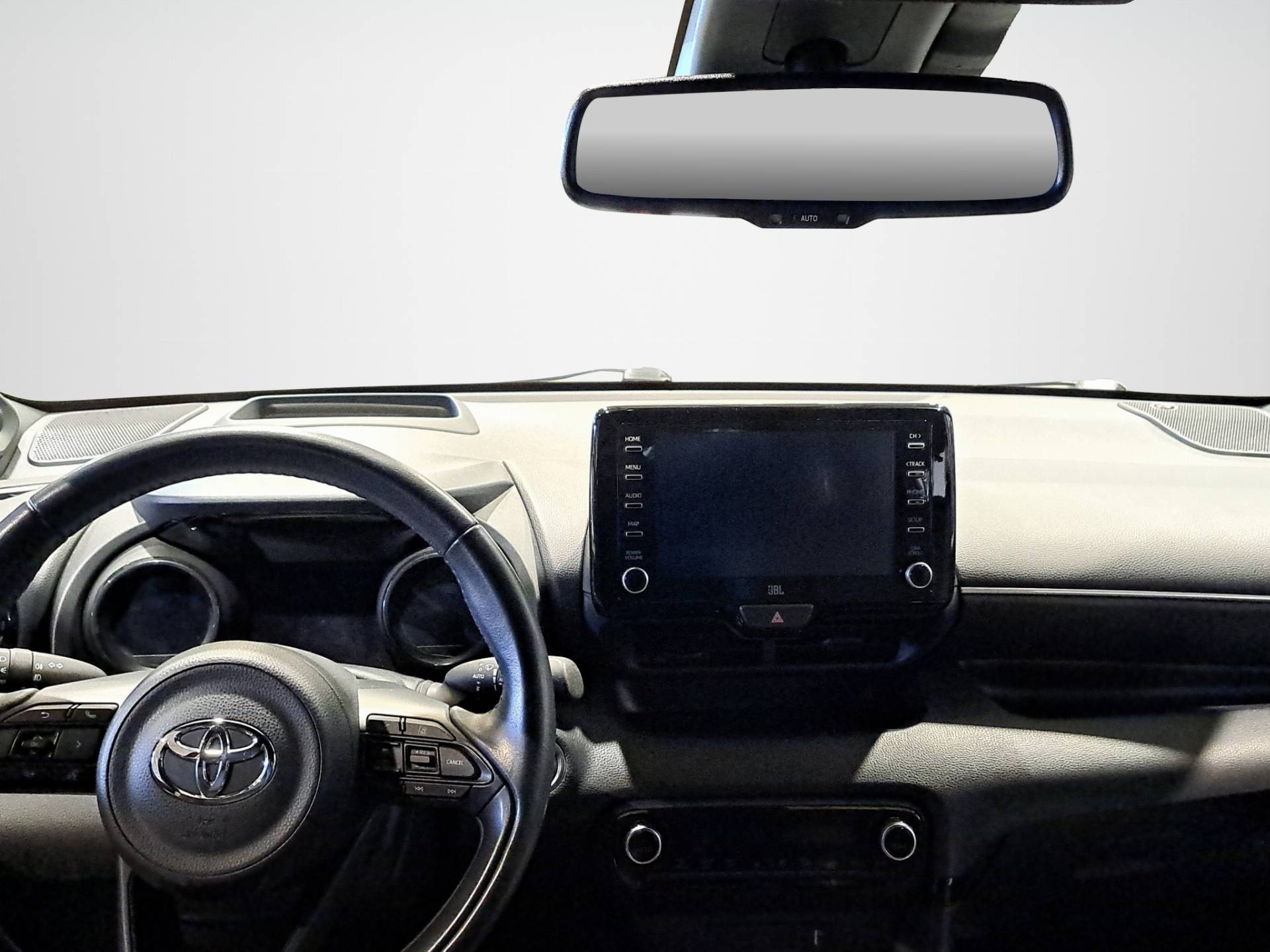 Auto Venduta - TOYOTA Yaris Yaris 1.5 hybrid Premiere usata in pronta consegna - Brandini