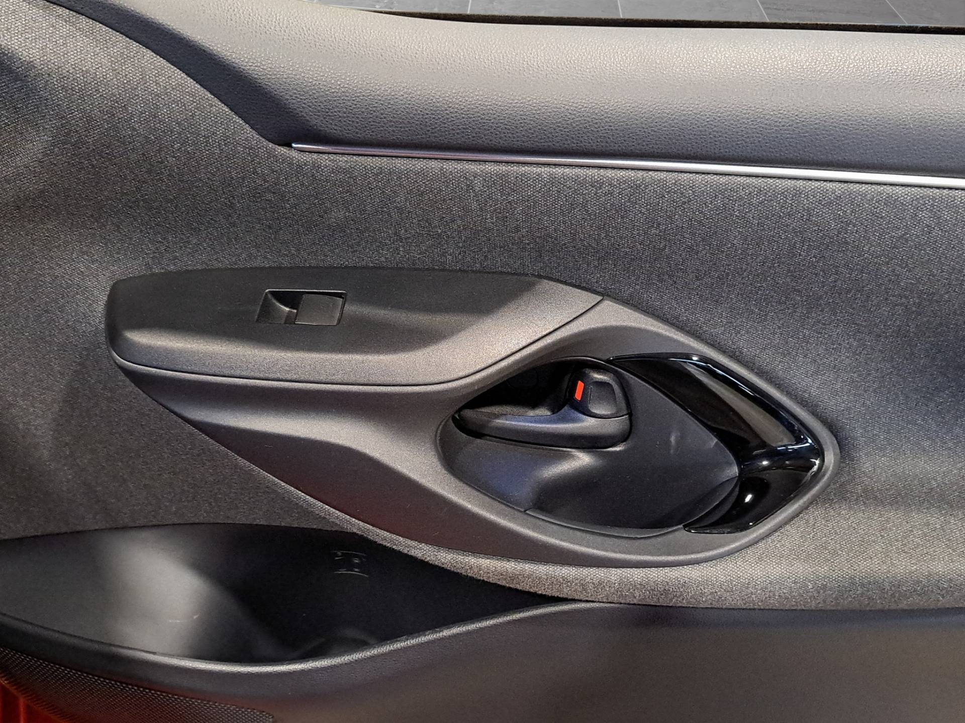 Auto Venduta - TOYOTA Yaris Yaris 1.5 hybrid Premiere usata in pronta consegna - Brandini