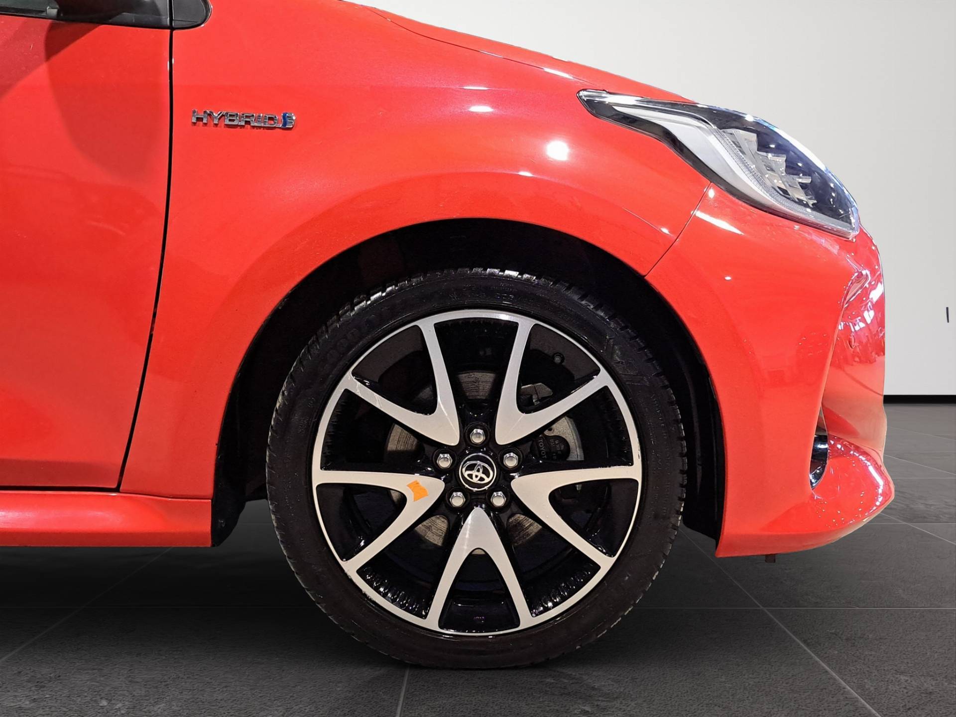 Auto Venduta - TOYOTA Yaris Yaris 1.5 hybrid Premiere usata in pronta consegna - Brandini