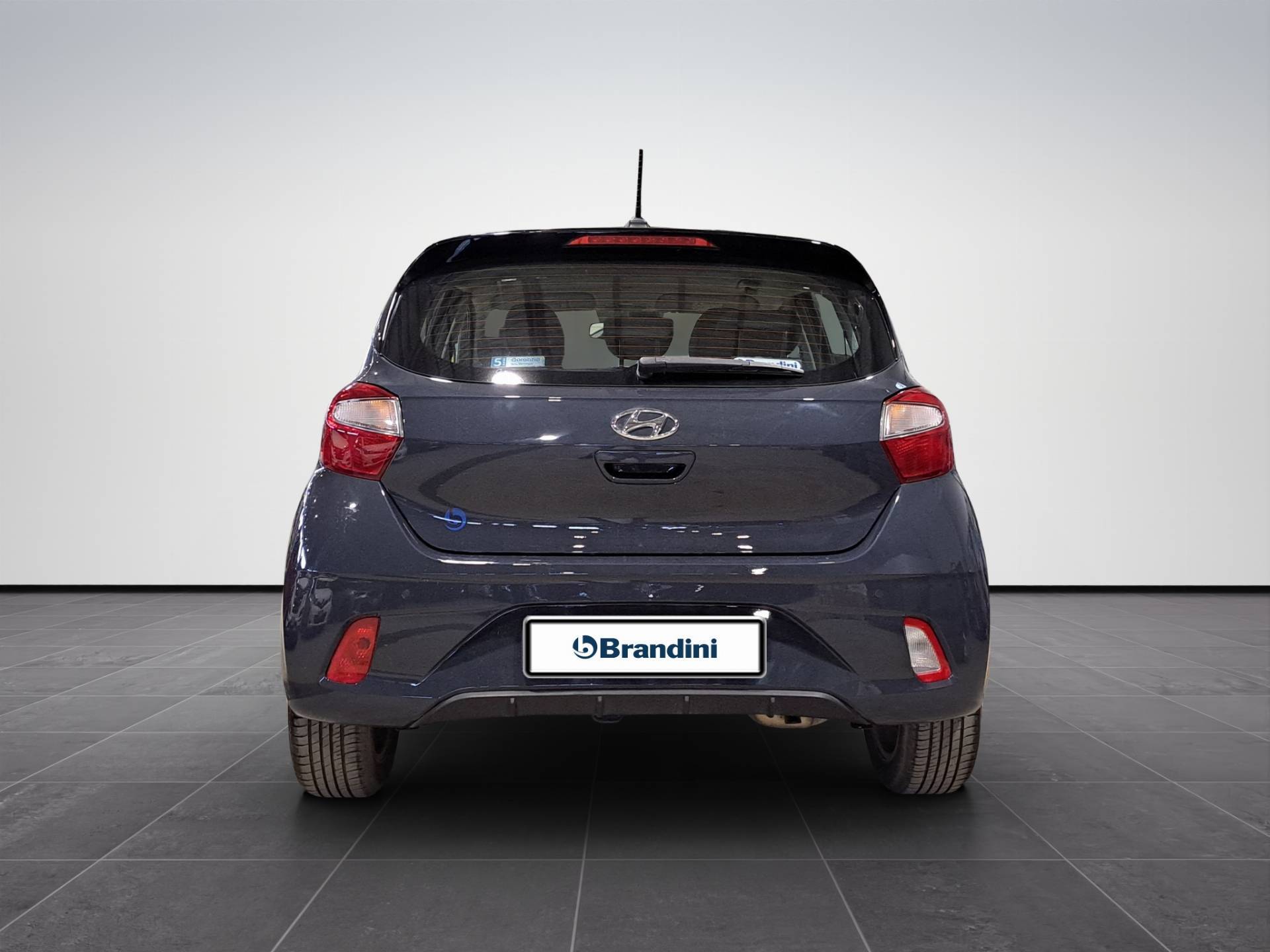 Auto Venduta - HYUNDAI I10 i10 1.0 mpi Tech at usata in pronta consegna - Brandini