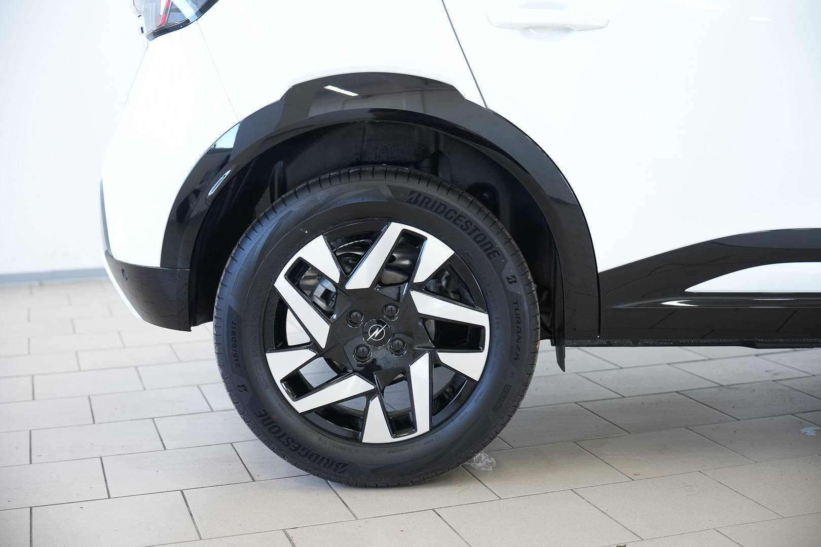 Auto Venduta - OPEL Mokka Mokka 1.2 hybrid GS 145cv dct6 usata in pronta consegna - Brandini