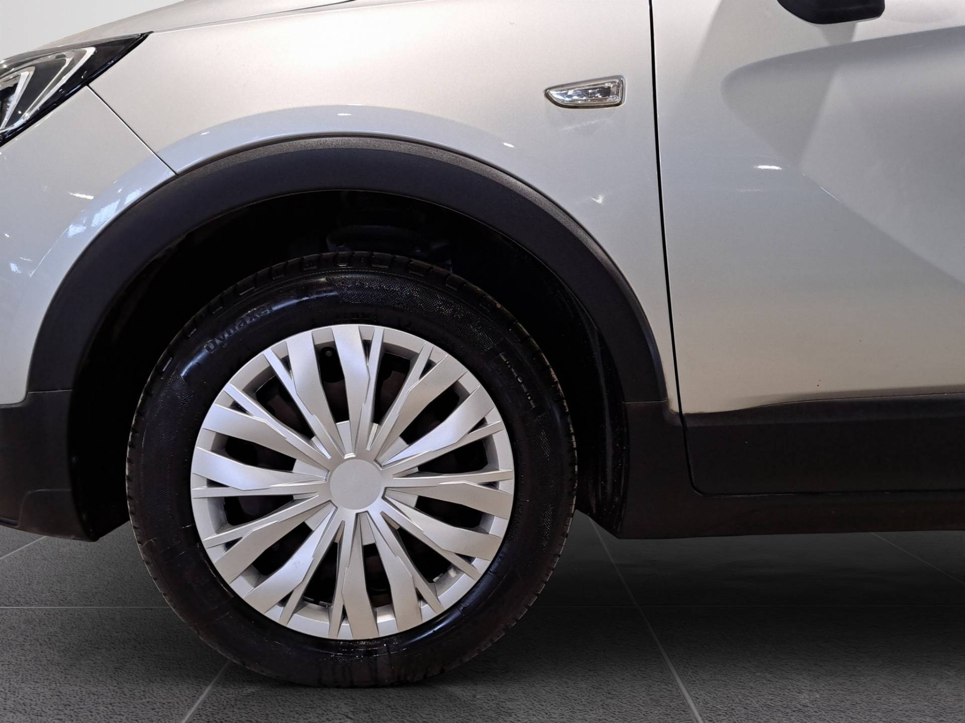 Auto Venduta - OPEL Crossland X Crossland X 1.2 Innovation 81cv Gpl usata in pronta consegna - Brandini