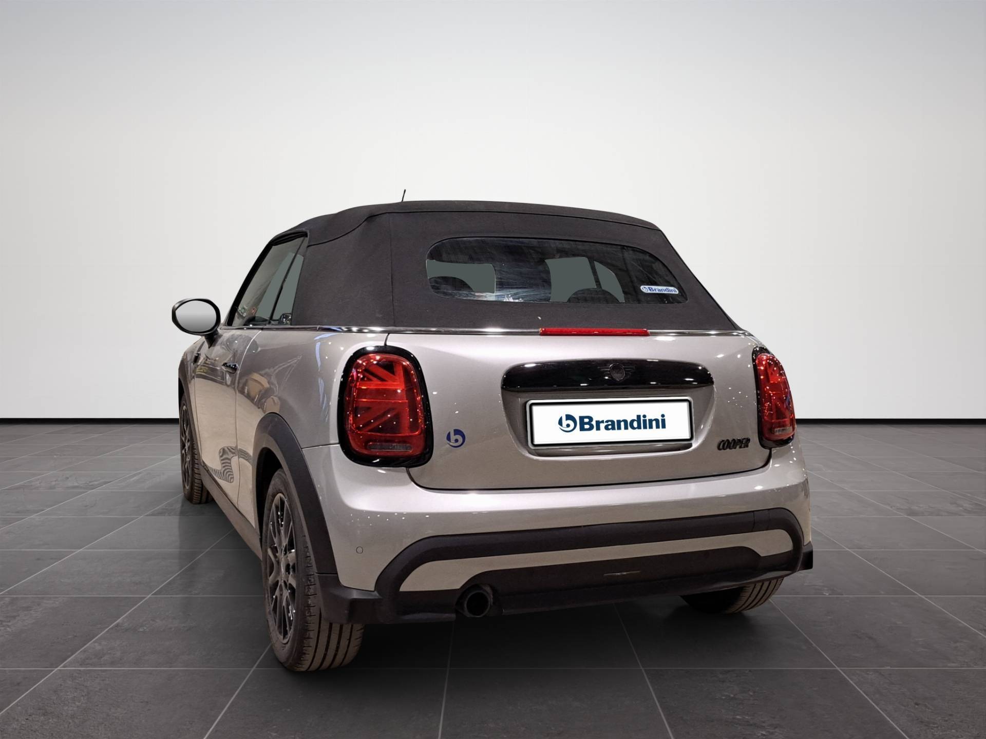 MINI Mini Mini Cabrio 1.5 Cooper Classic auto usata in pronta consegna - Brandini