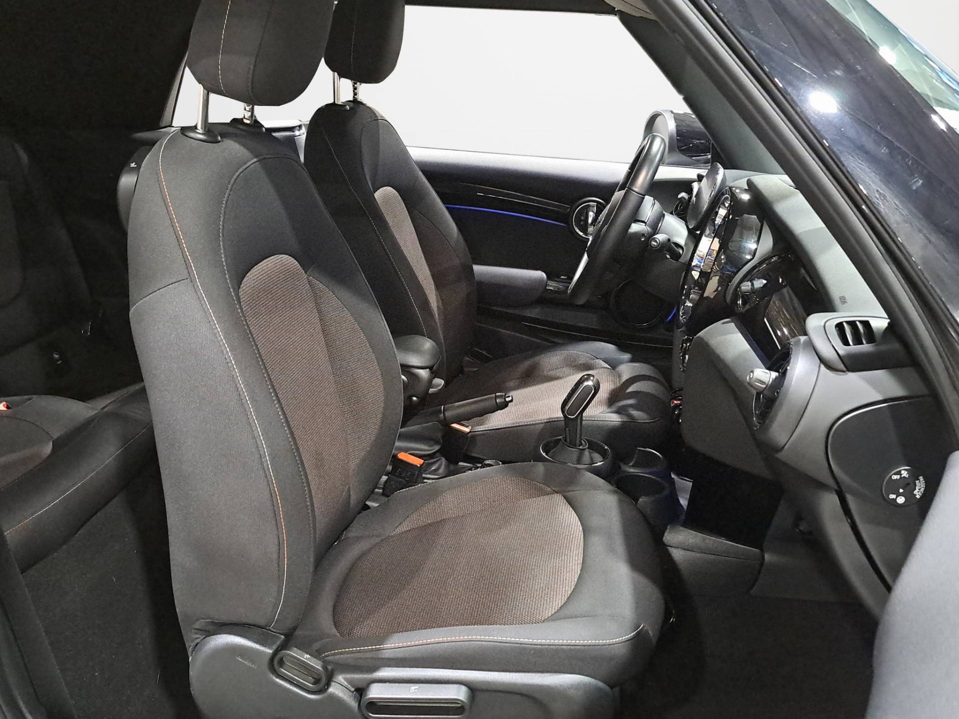 MINI Mini Mini Cabrio 1.5 Cooper Classic auto usata in pronta consegna - Brandini