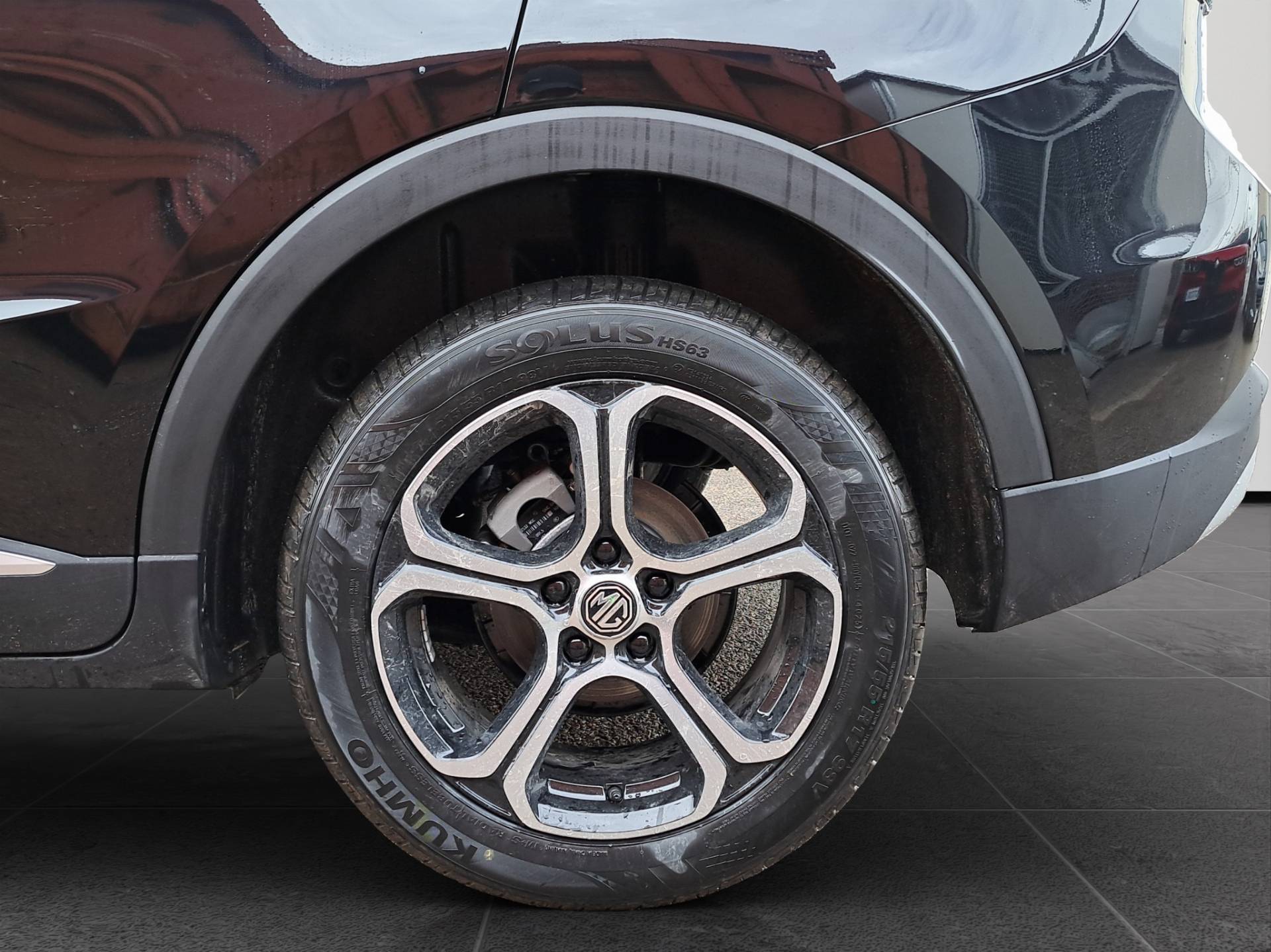 Auto Venduta - MG ZS ZS 1.5l MT Com MY25.5 Pebble Black usata in pronta consegna - Brandini