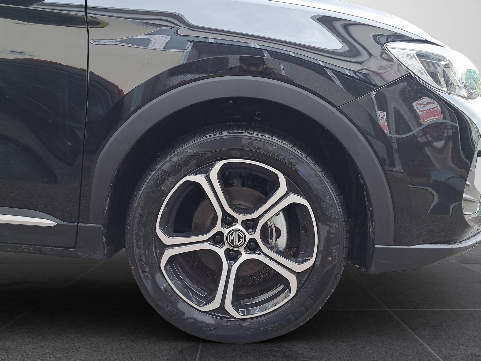 Auto Venduta - MG ZS ZS 1.5l MT Com MY25.5 Pebble Black usata in pronta consegna - Brandini