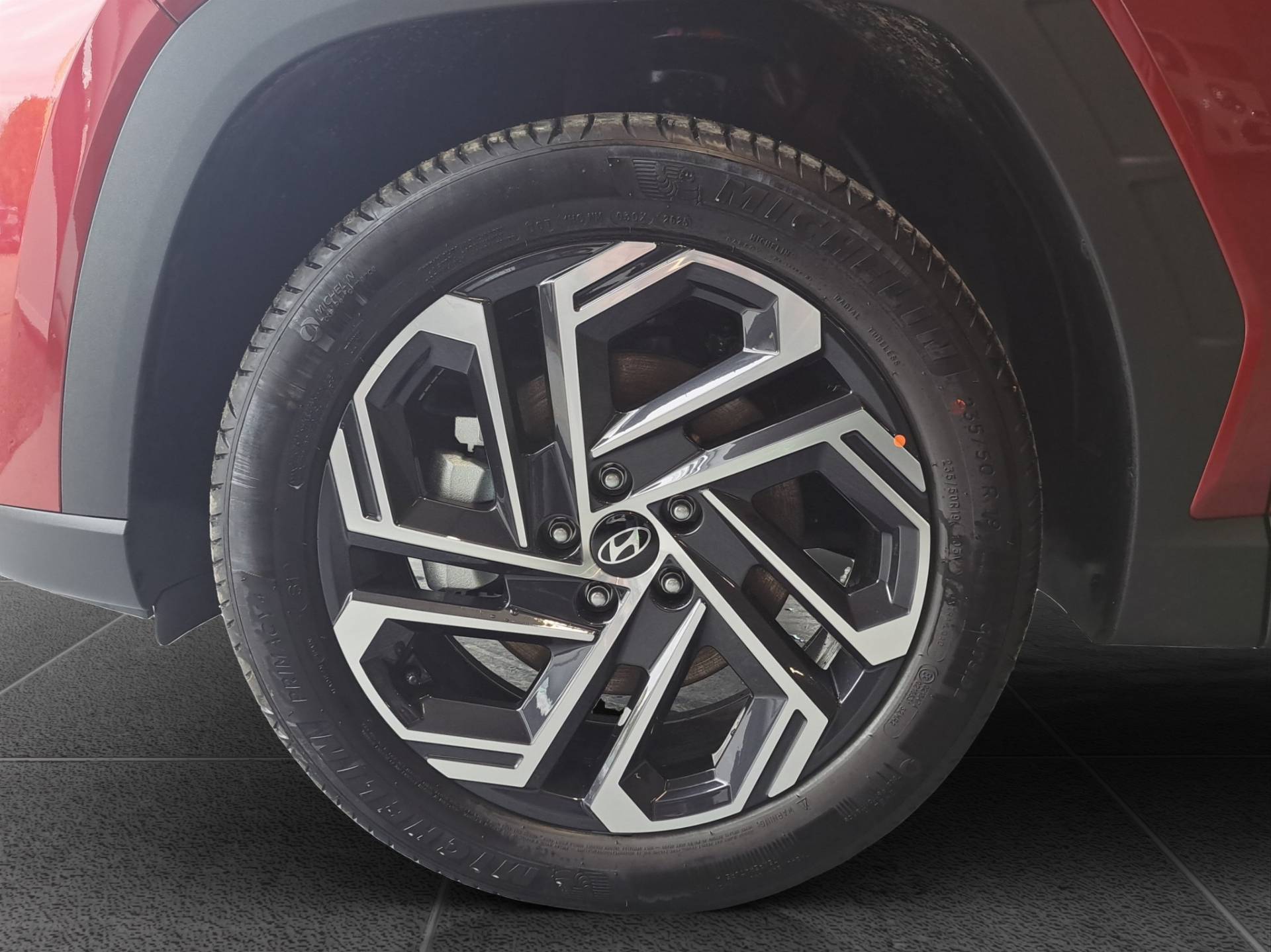 Auto Venduta - HYUNDAI Tucson Tucson 1.6 hev Exellence 2wd auto usata in pronta consegna - Brandini