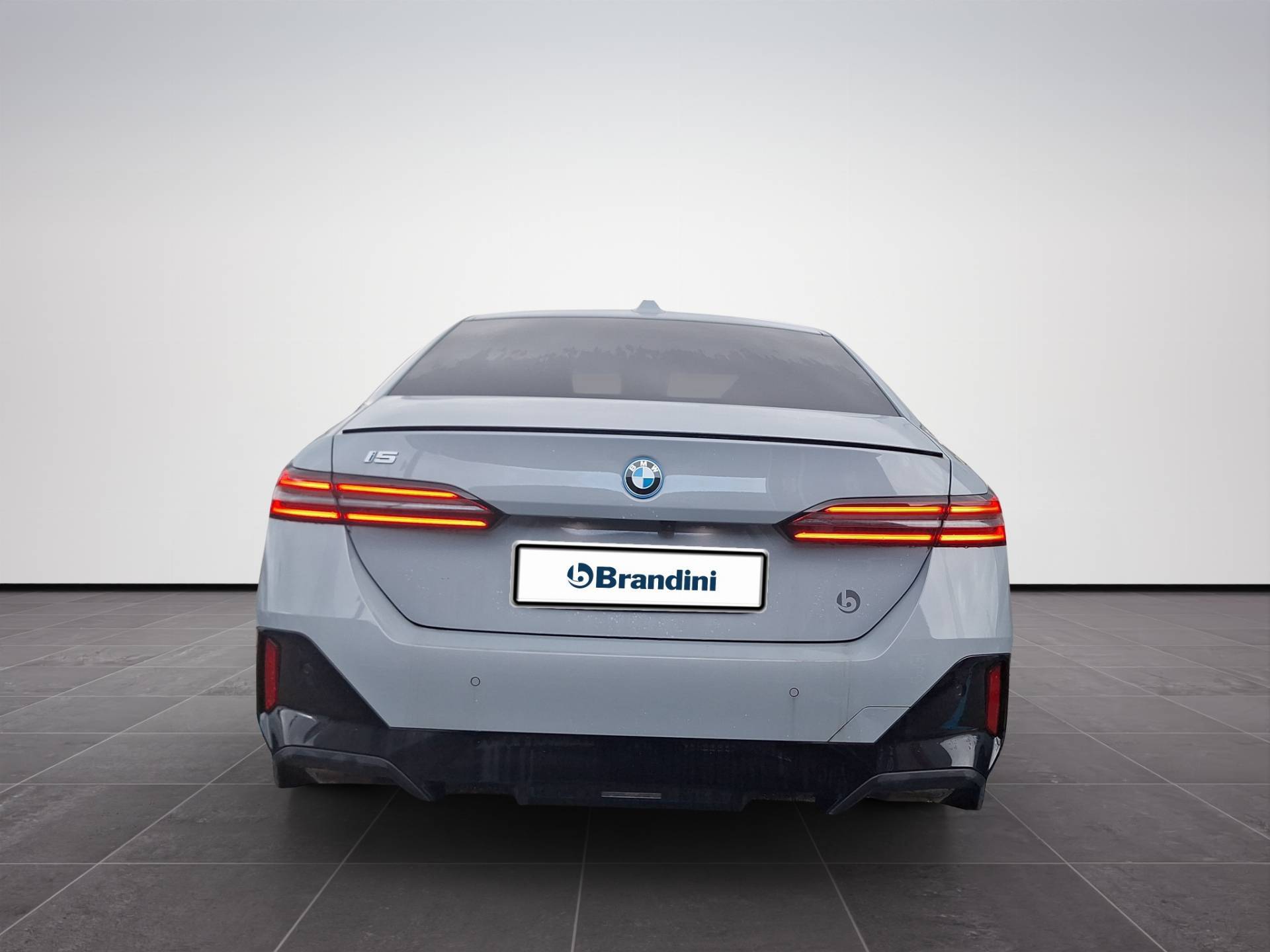 BMW Serie 5 Berlina i5 edrive40 usata in pronta consegna - Brandini