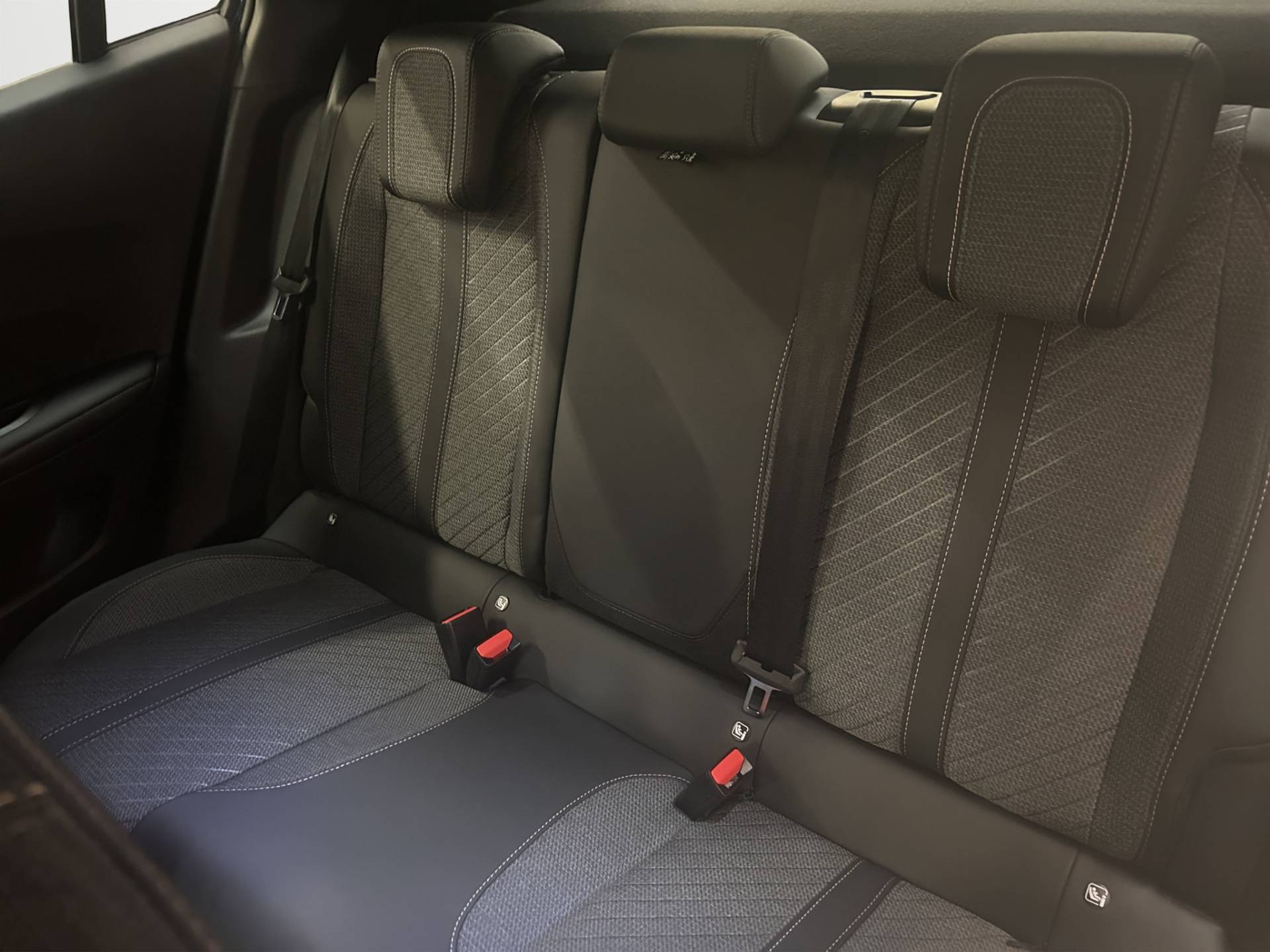 PEUGEOT 2008 2008 1.2 puretech Allure s&s 100cv usata in pronta consegna - Brandini