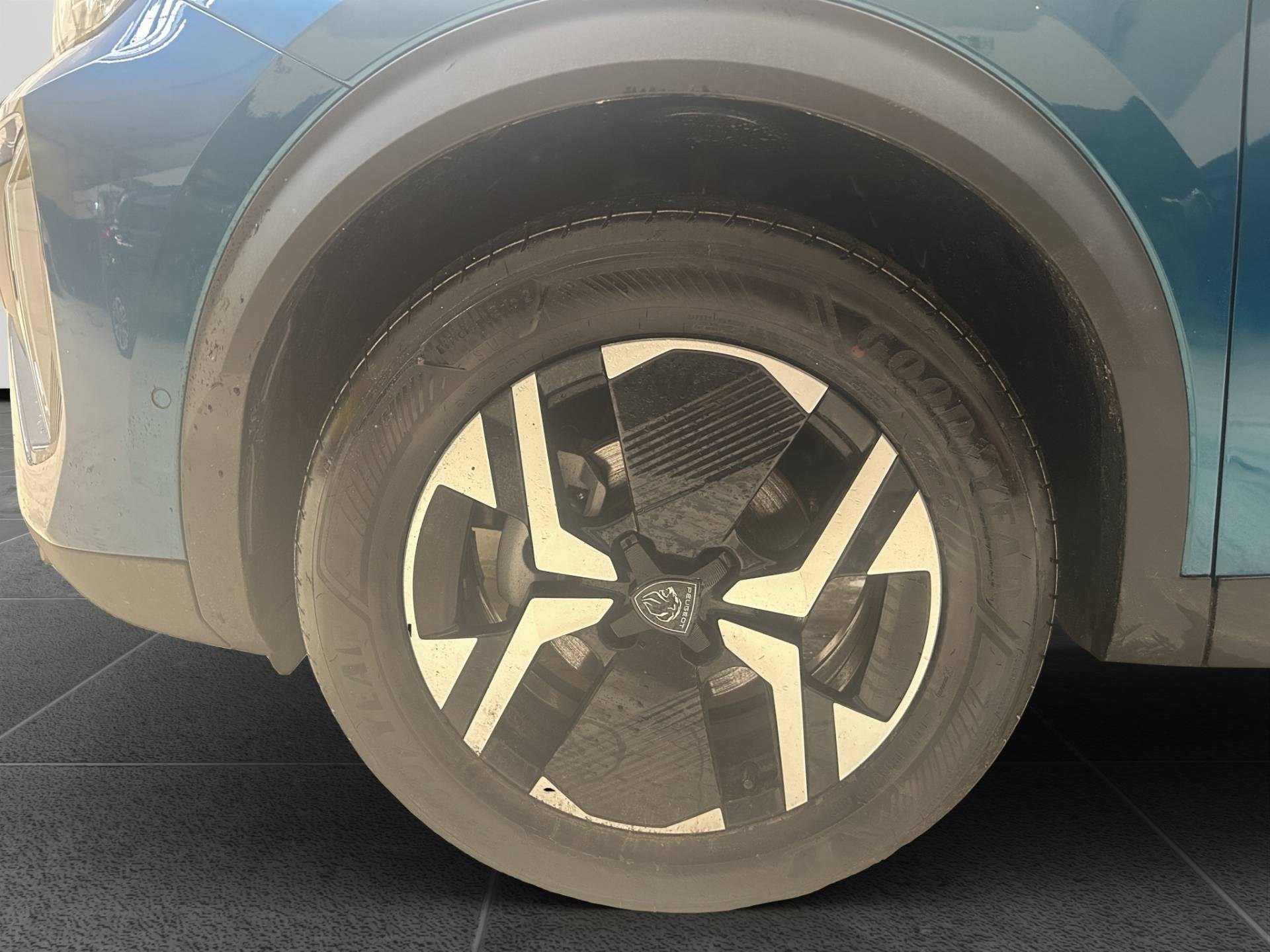 PEUGEOT 2008 2008 1.2 puretech Allure s&s 100cv usata in pronta consegna - Brandini