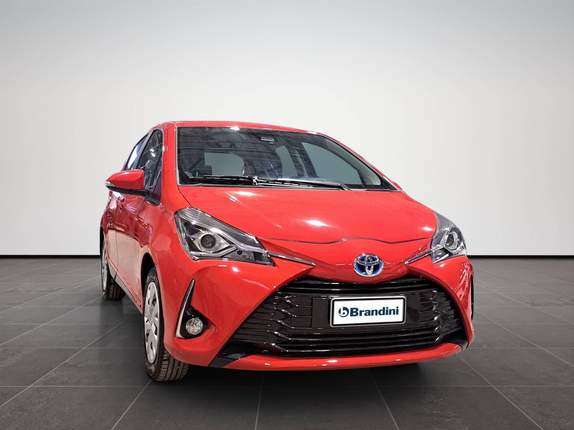 Auto Venduta - TOYOTA Yaris Yaris 5p 1.5 hybrid Active my18 usata in pronta consegna - Brandini